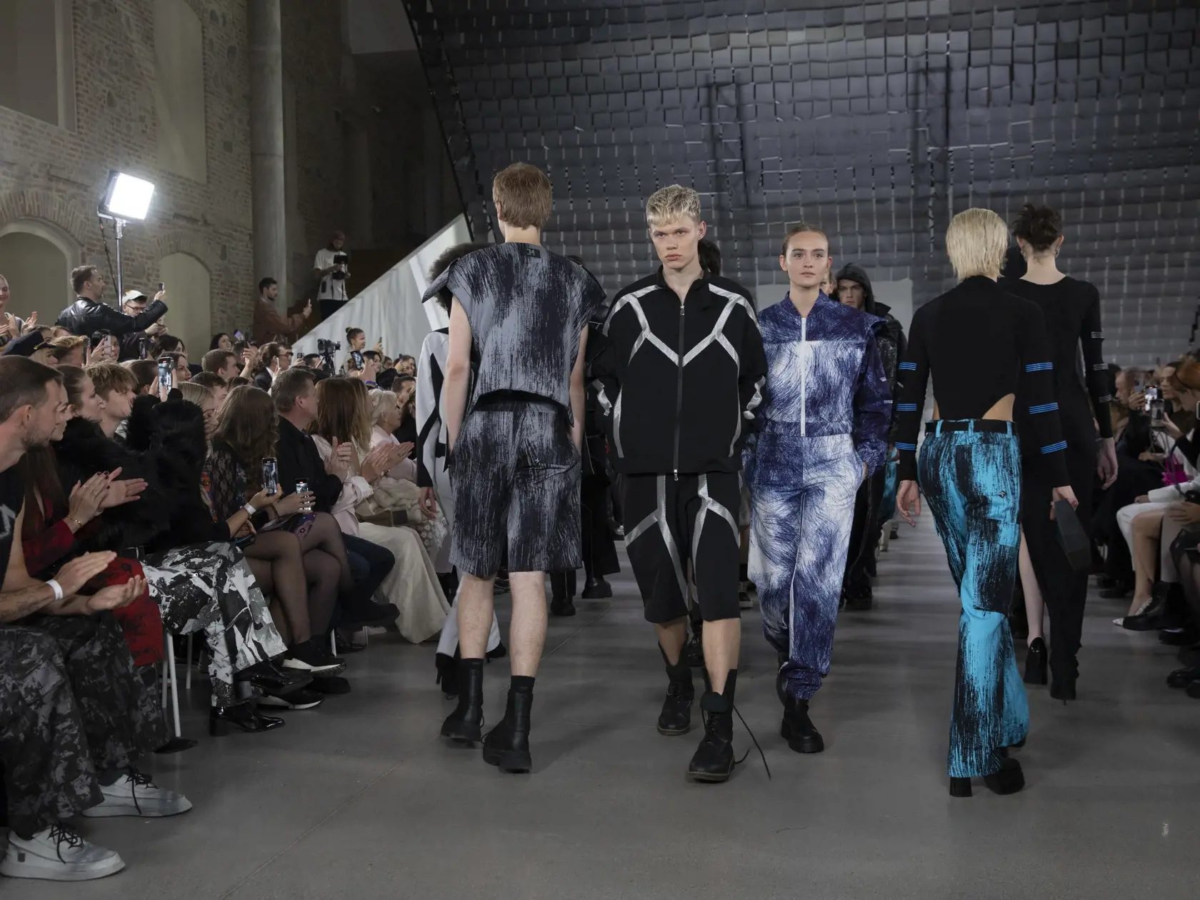 Na snímke je Mercedes Benz Fashion Live v SNG v Bratislave.
Modely  Jakuba Matiašoviča.