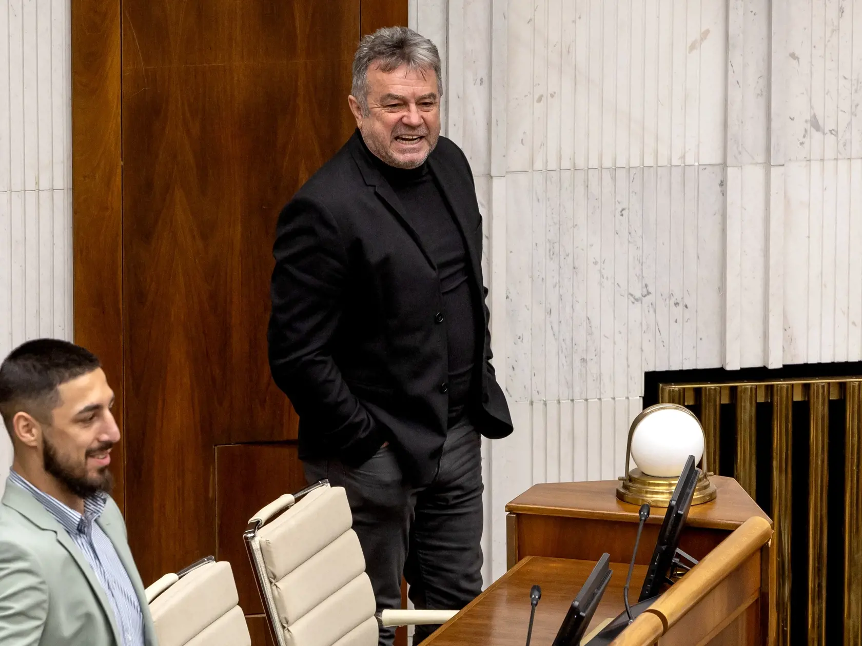 Poslanci Národnej rady Slovenskej republiky hlasovali o skrátenom legislatívnom konaní v prípade zmien Trestného zákona. Na snímke je Jozef Pročko.