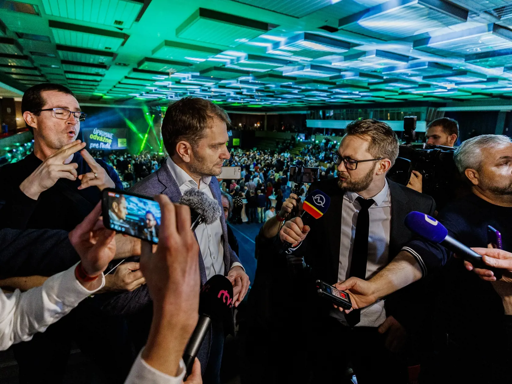 Na OĽaNO už Krošlák nemá dobrého slova. Tvrdí, že v klube sa robí len to, čo povie Igor Matovič.