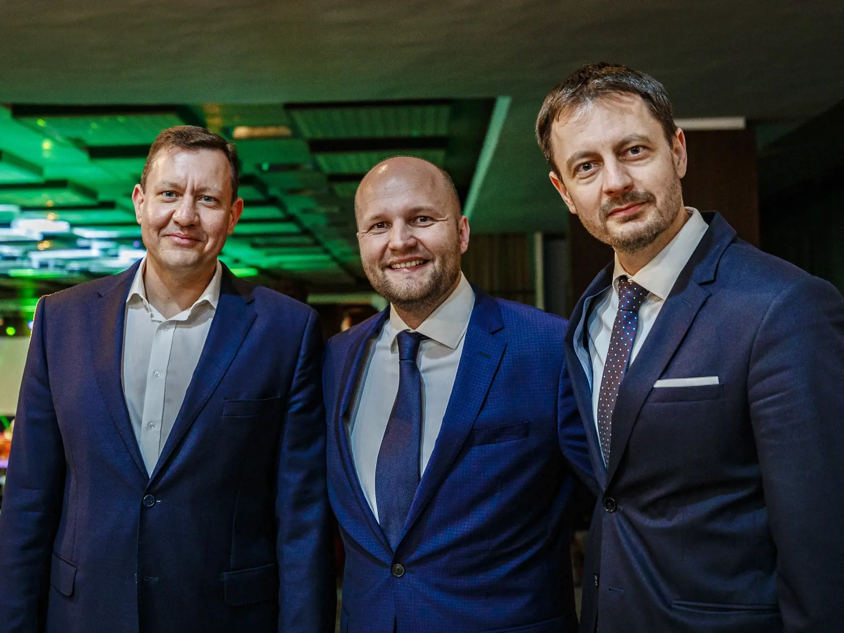 Na OĽaNO už Krošlák nemá dobrého slova. Tvrdí, že v klube sa robí len to, čo povie Igor Matovič. Stranu nazval sektou.