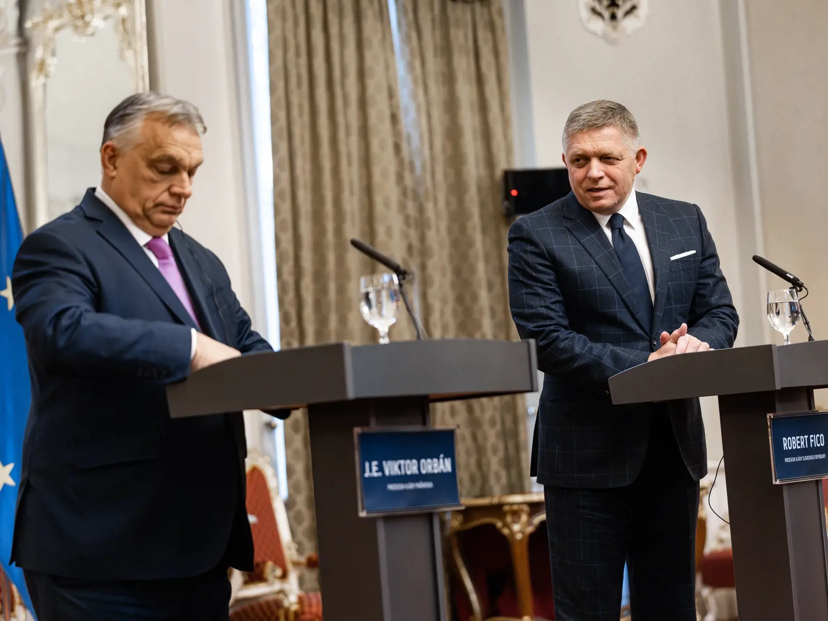 Oficiálna návšteva maďarského premiéra Viktora Orbána na úrade vlády SR, kde ho privítal premiér Robert Fico.