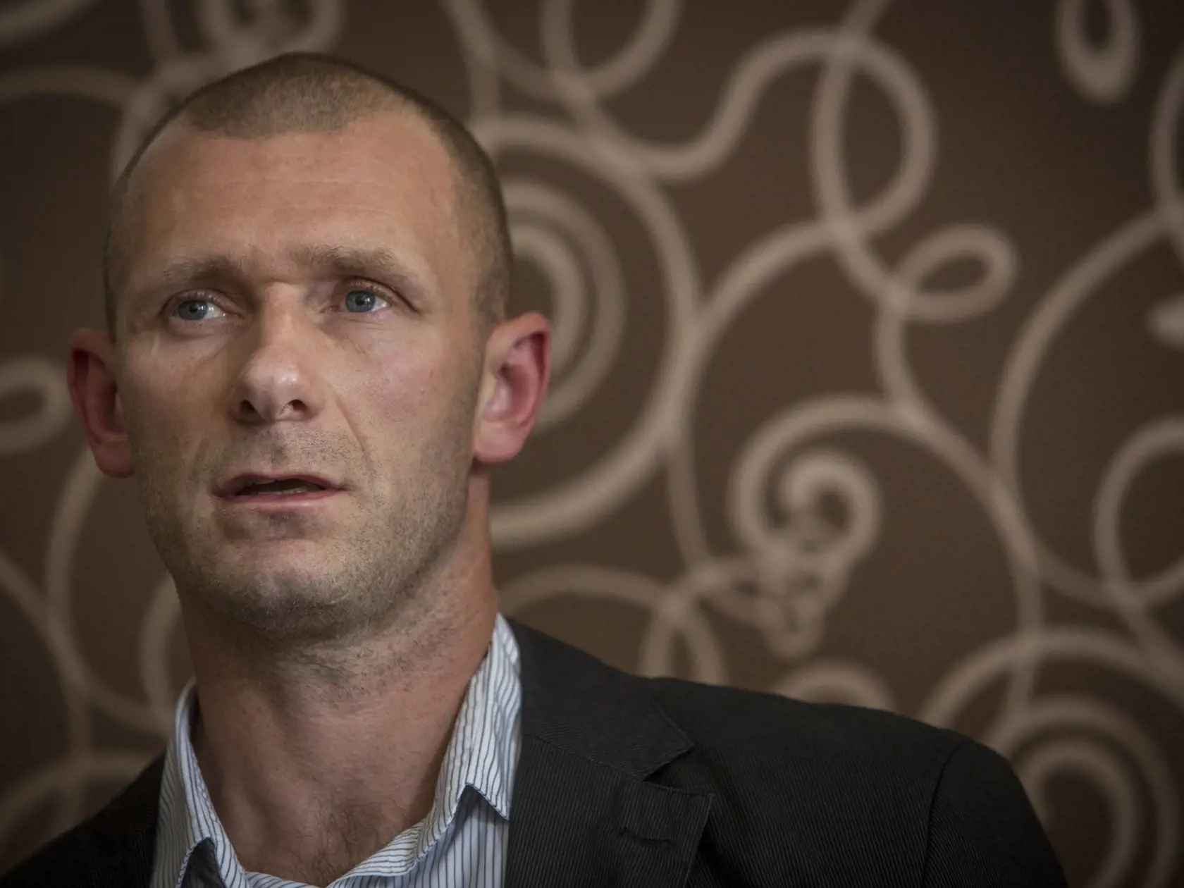 Na snimke Peter Tomanek, riaditel resocializacneho strediska Cisty den, v ktorom udajne doslo k znasilneniu jednej z klentiek.