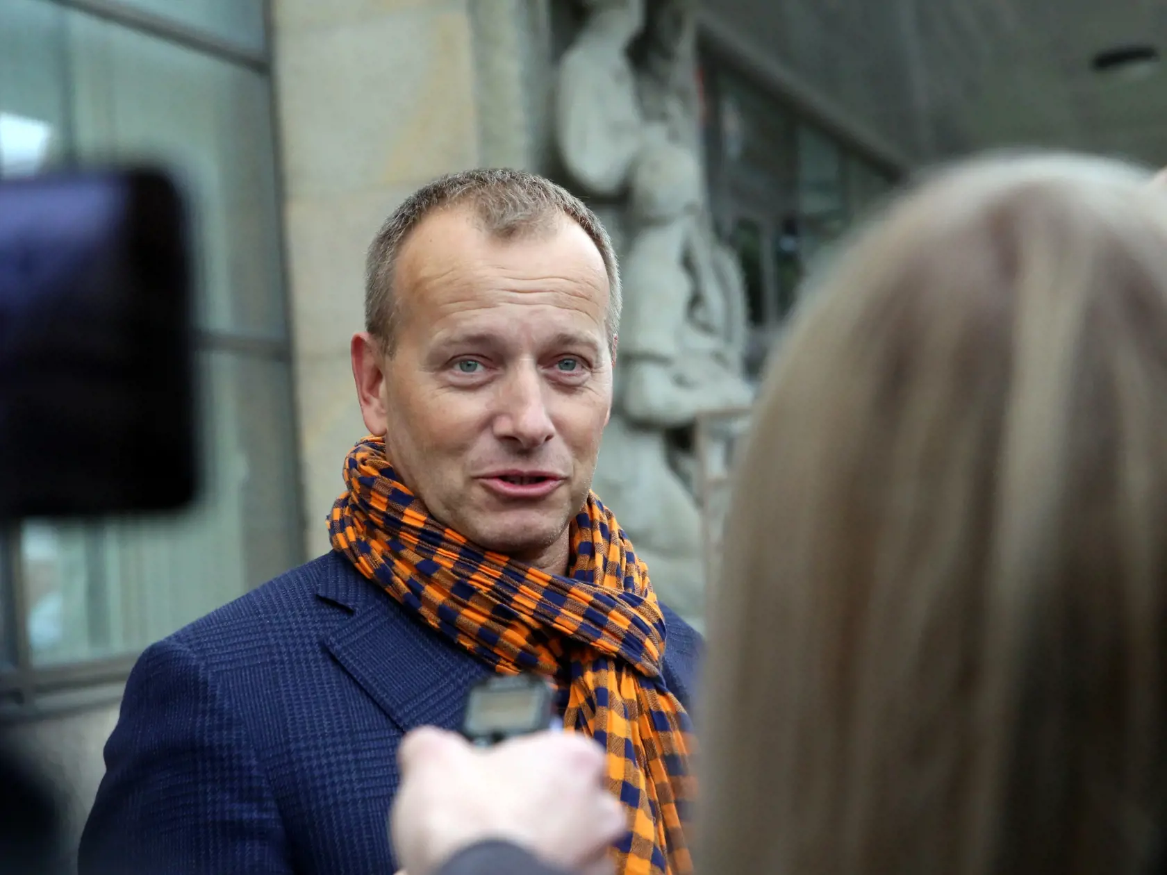 Nedávny škandál: Kollár  bol predvolaný na policajné prezídium, aféra s dievčaťom zo sanatória drogovo závislých Čistý deň.