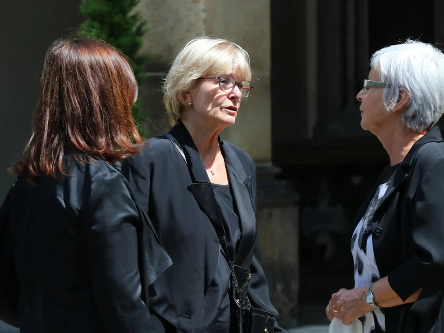 Pohreb Ladislava Potměšila - vdova Jaroslava Brousková.