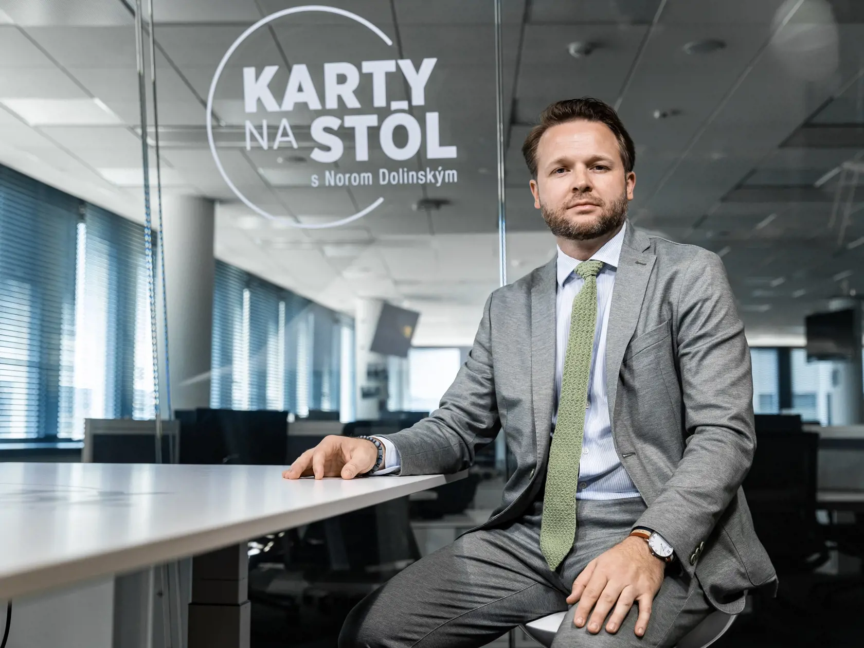 Diskusná relácia "Karty na stôl", ktorej hosťom bol Ľubomír Jančok.