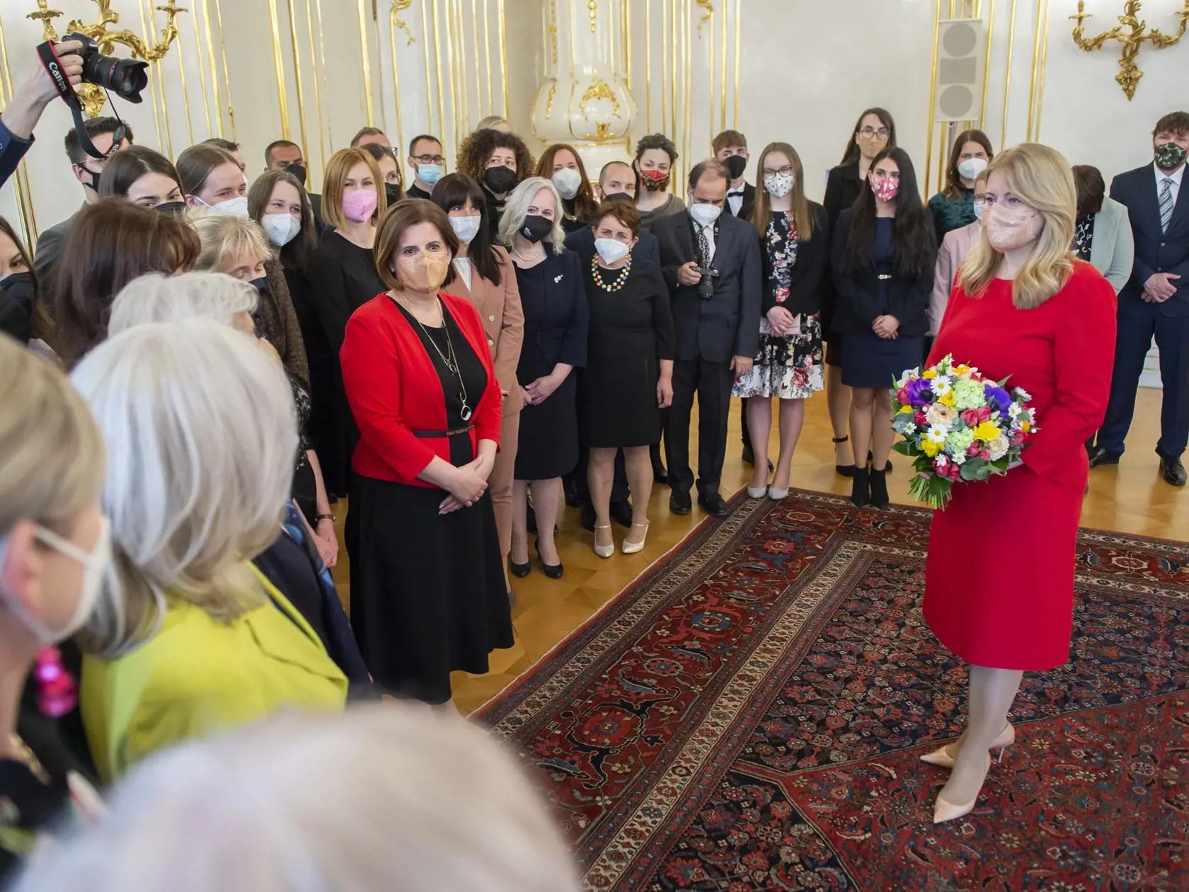 Na snímke prezidentka SR Zuzana Čaputová prijala nominovaných v rámci podujatia Dobrovoľník roka 5. apríla 2022 v Bratislave. FOTO TASR - Martin Baumann