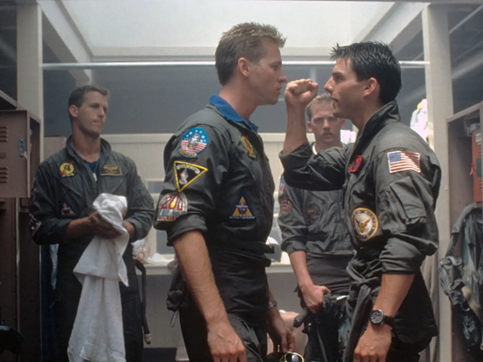 Vo filme  Top Gun hviezdil po boku Toma Cruisa.