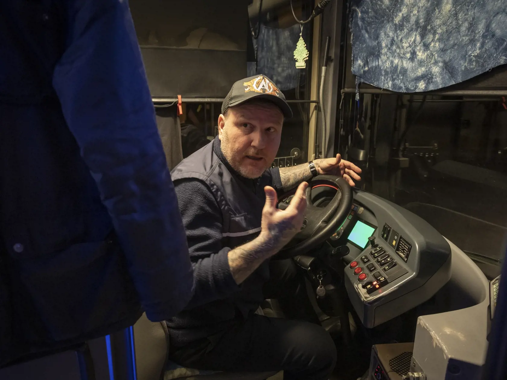 Do lokality chodí jediný autobus. Ten využívajú, podľa slov vodiča Romana (45) iba klienti nocľahárne. On sám linku inicioval a aj presadil.