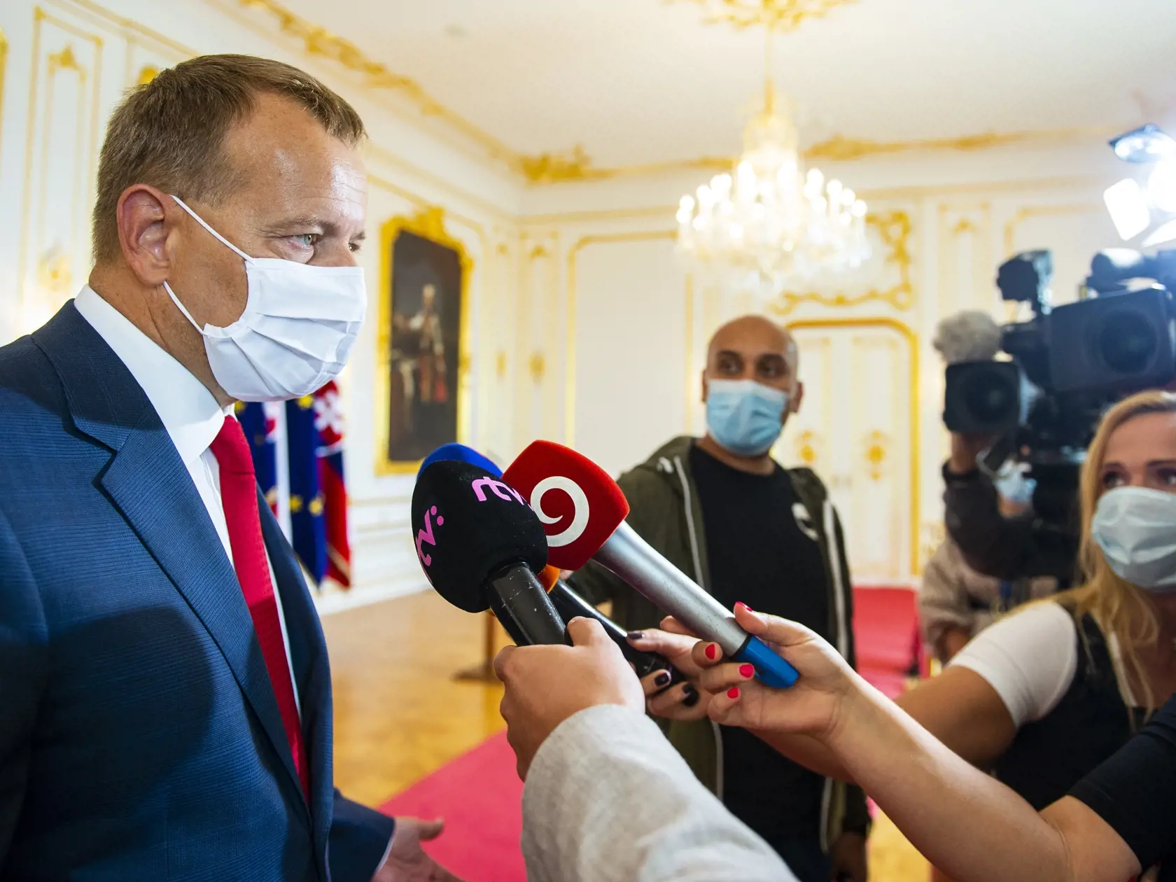 Na snímke predseda NR SR Boris Kollár (Sme rodina) počas tlačového vyhlásenia, na ktorom predstavil nominovaných laureátov na štátnu cenu Jozefa Miloslava Hurbana 31. augusta 2020 v Bratislave. FOTO TASR – Jakub Kotian 
