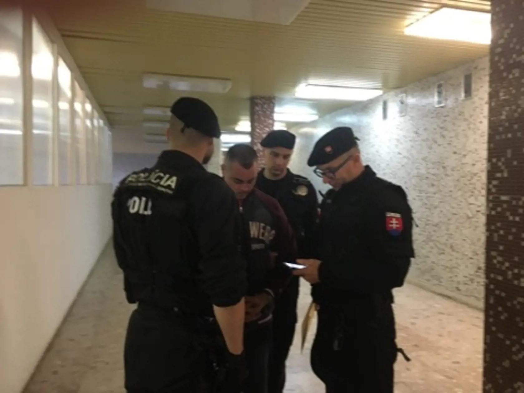 Policajta Marka poslal súd do väzby.