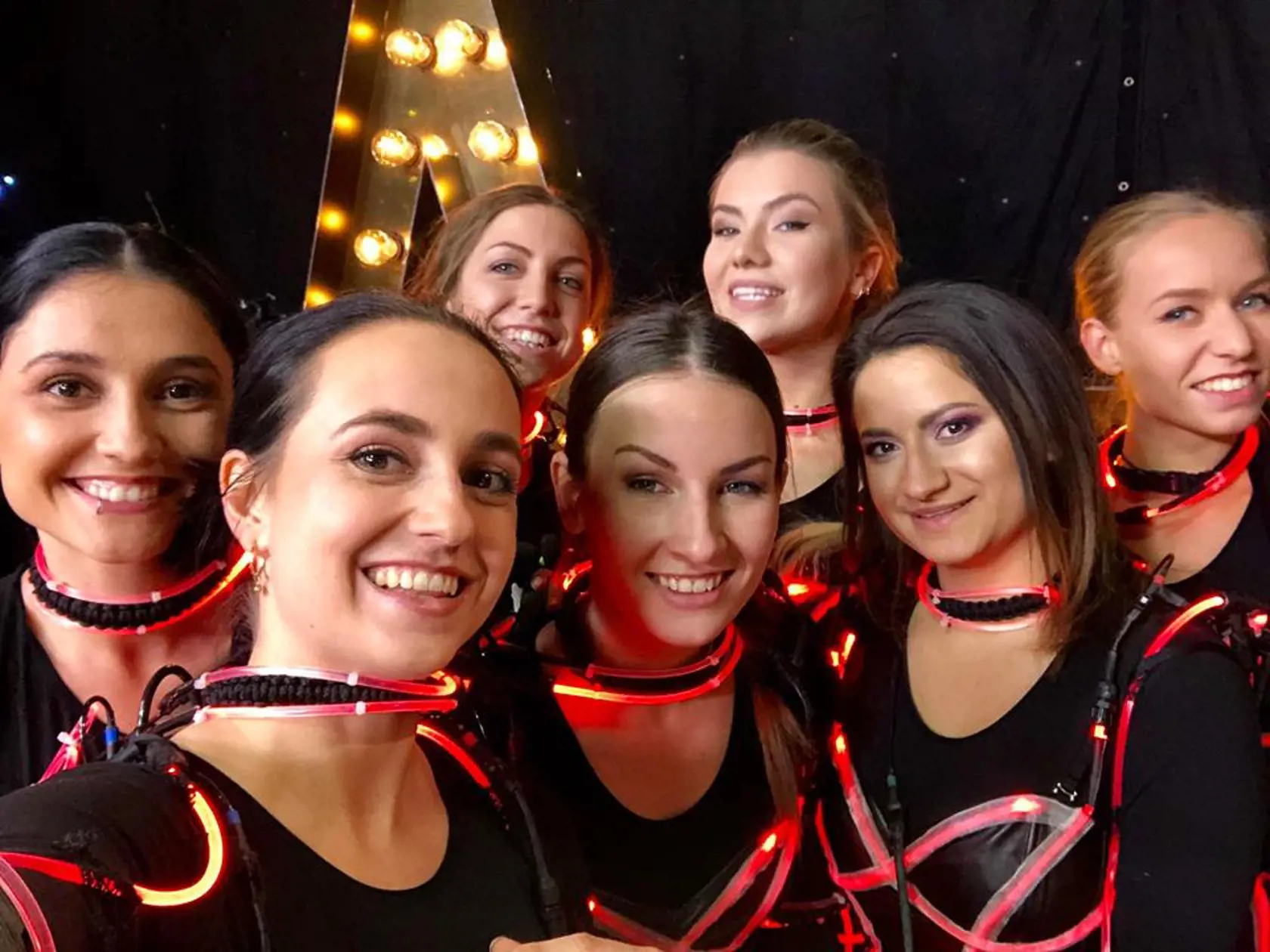 Tron Girls opäť predviedli výnimočné vystúpenie.
