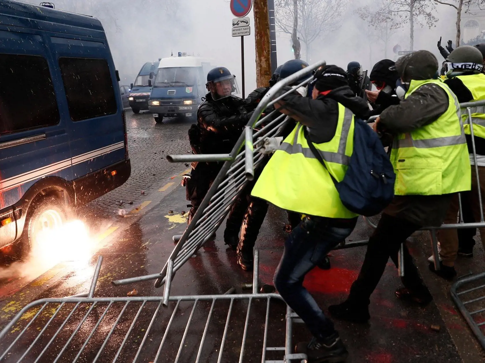 Protesty v Paríži