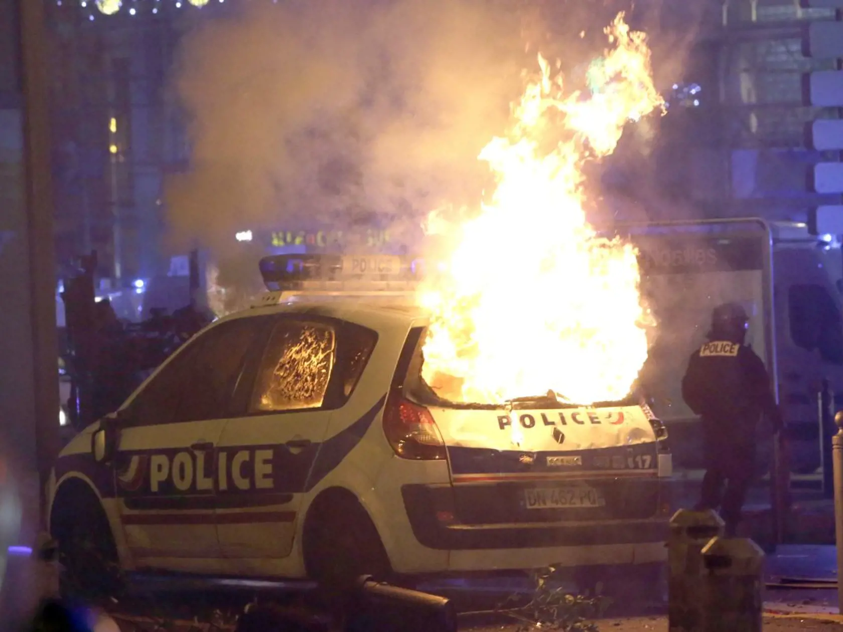 Protesty v Paríži