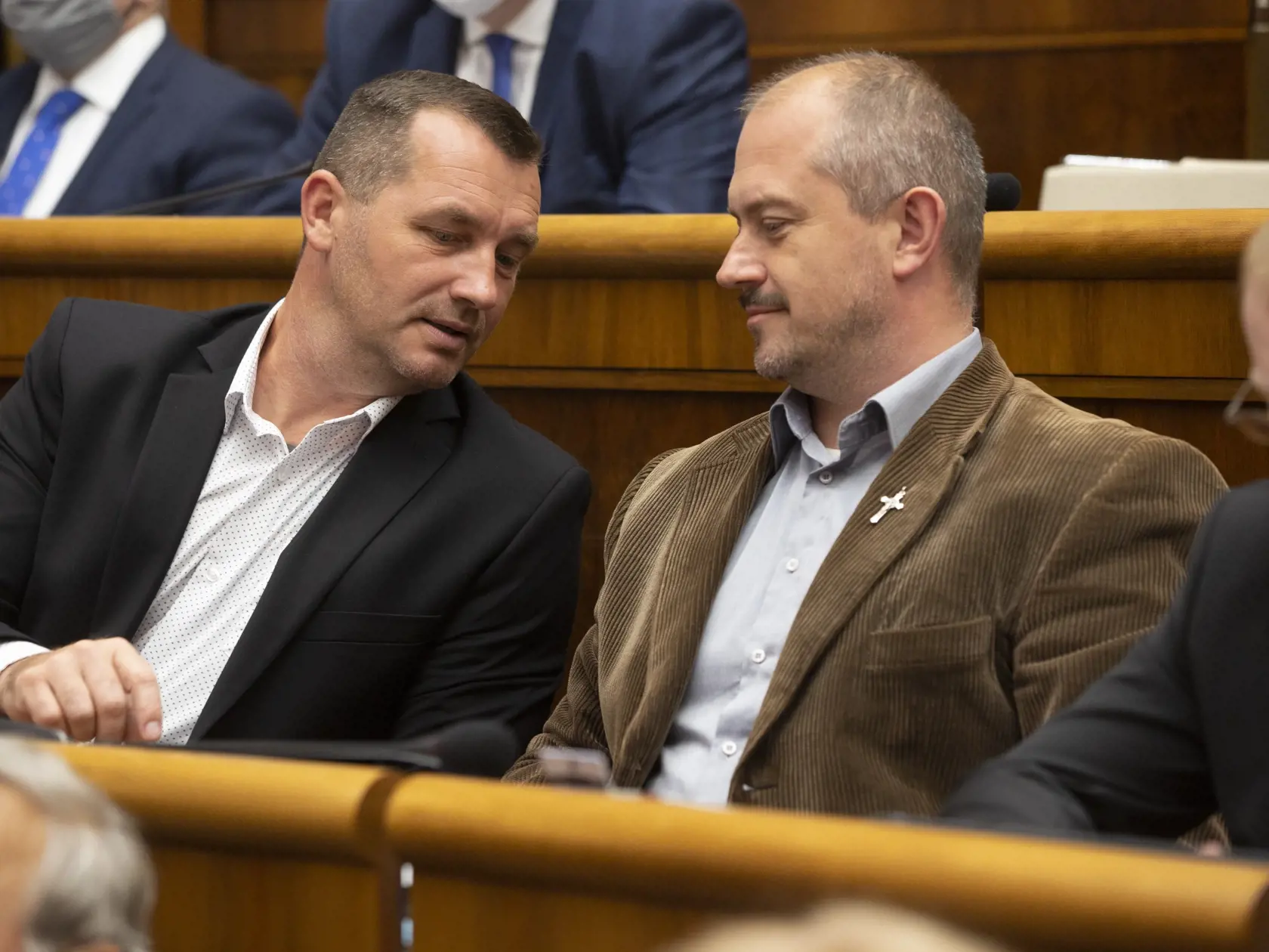 Frederika hovorí, že ani do dnešného dňa nedostala vysvetlenie, prečo predseda ĽSNS malého syna zobral. Uzatvára, že síce nevie, či sa s Kotlebom dohodnú, ale verí tomu.