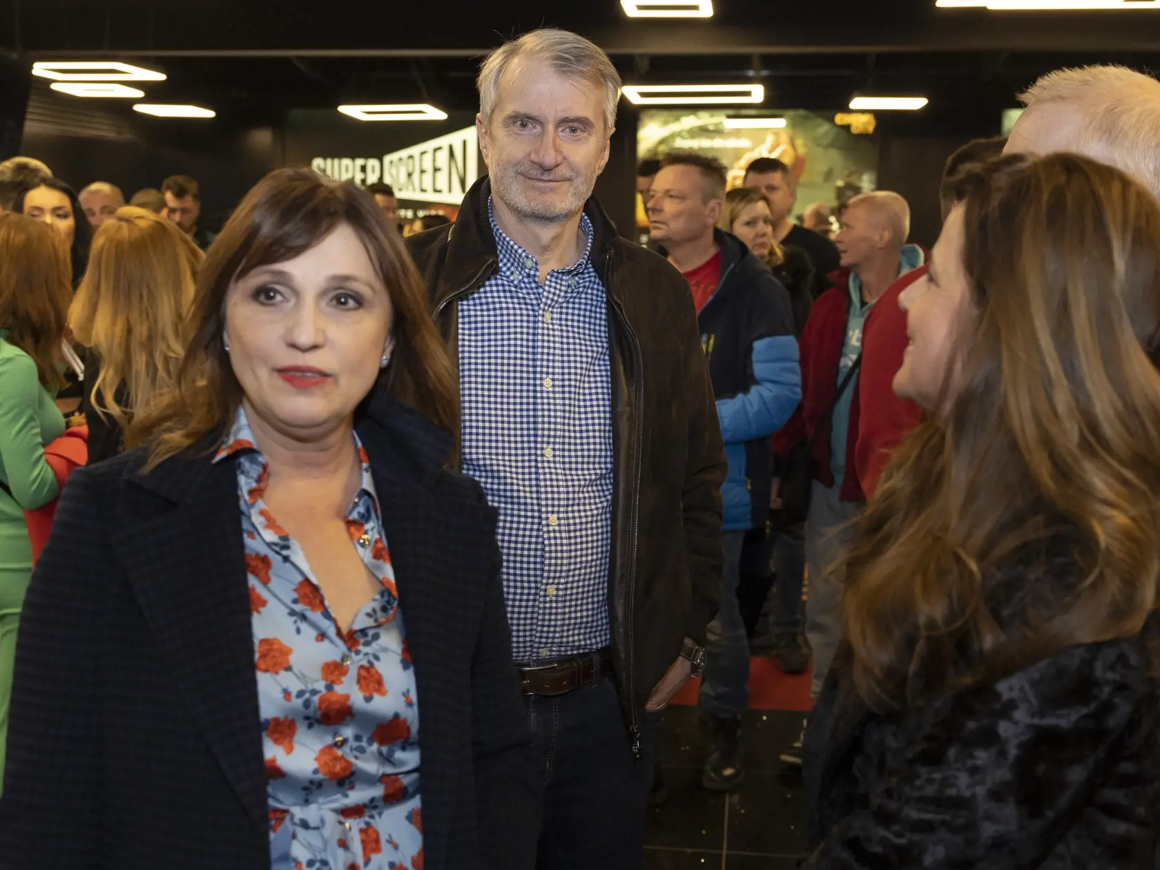 Premiéra filmu Invalid v kine obchodného centra Aupark v Bratislave. Na snímke je Robert Mistrík s manželkou Zuzanou Mistríkovou.