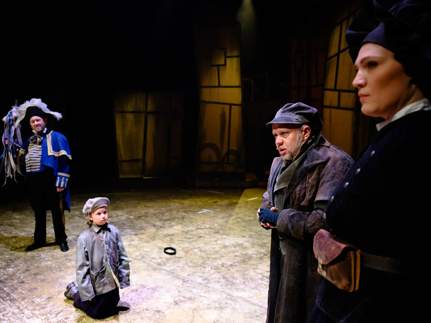 Slávny román Charlesa Dickensa - Oliver Twist ožil na javisku divadla Nová scéna v Bratislave.