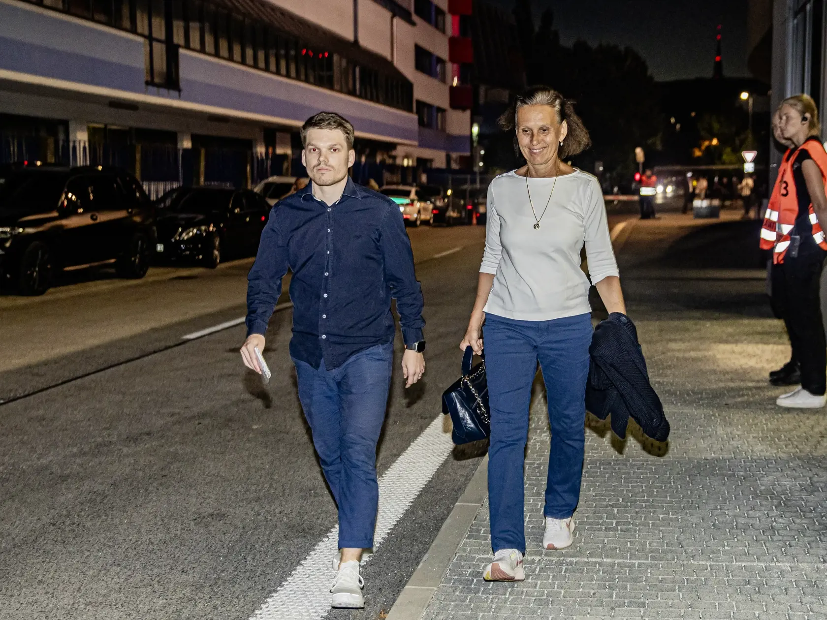 Na snímke Michal Fico a Svetlana Ficová počas zápasu J skupiny kvalifikácie UEFA Majstrovstiev Európy 2024 vo futbale medzi Slovenskom a Portugalskom na Národnom futbalovom štadióne v Bratislave.