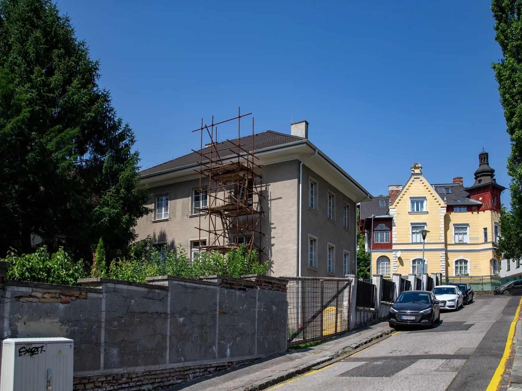 Na snímke je nehnuteľnosť ktorú vlastnila zosnulá herečka Eva Krížiková v starom meste Bratislavy. 