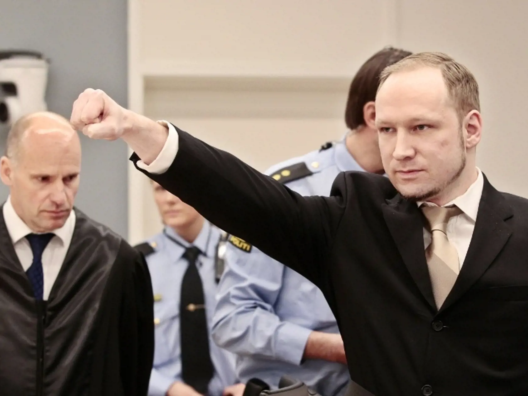 Môžeme očakávať, že Breivik dnes využije svoju výpoveď na propagovanie svojich extrémistických názorov.