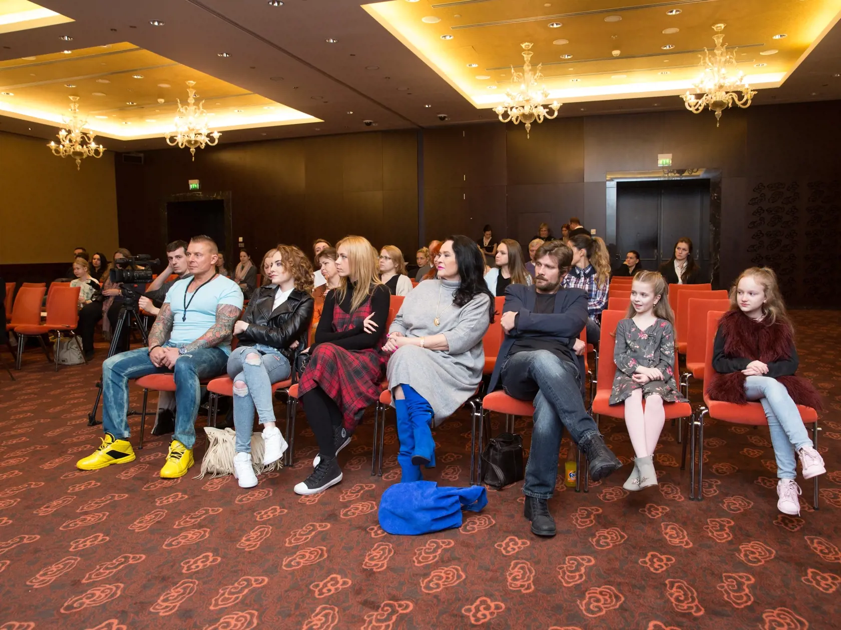 Hoffman Lukáš, Kováčiková Bronislava, Partlová Miroslava, Gregorová Hana, Kráľ Miloslav, Suchovská Sára, Grláková Sabrina 