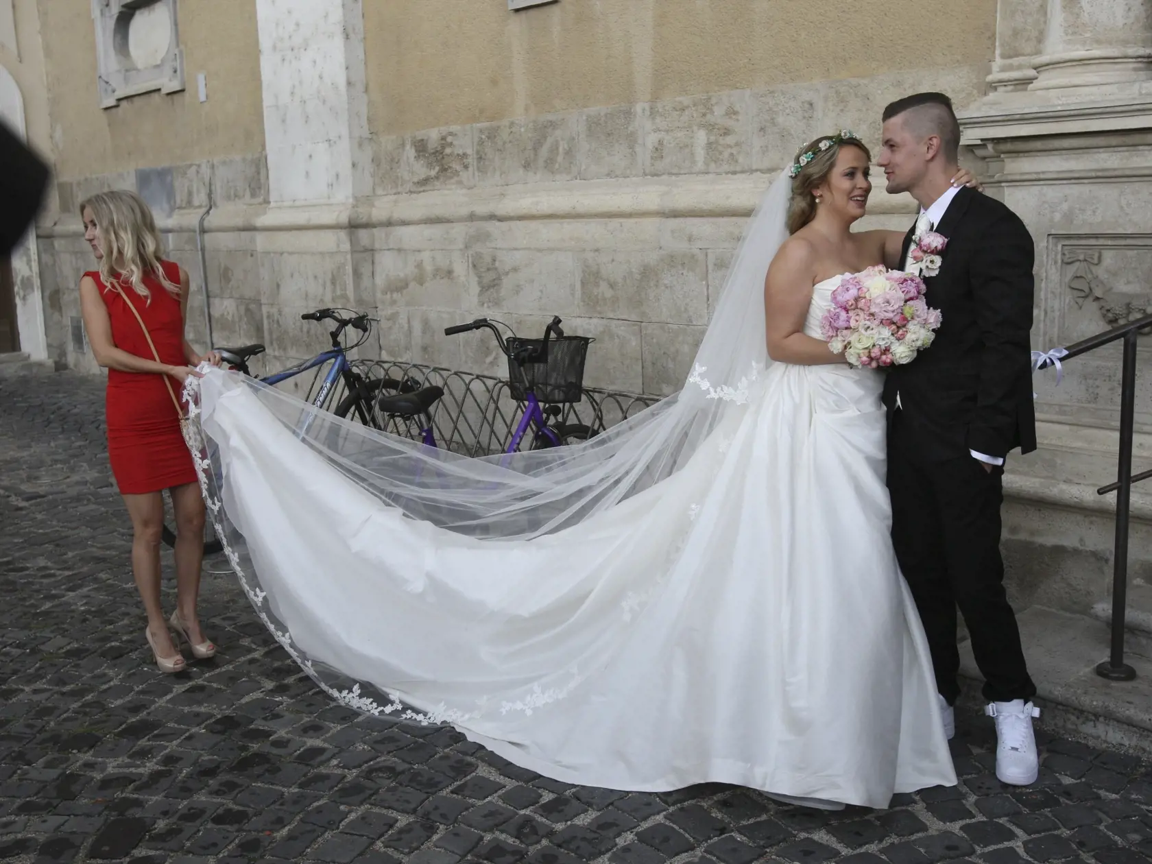 Svadba Dominiky Mirgovej a Petra Zvolenského v Trnave
