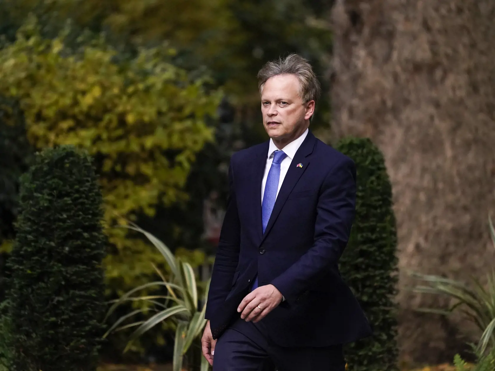 Na snímke britský minister obrany Grant Shapps.