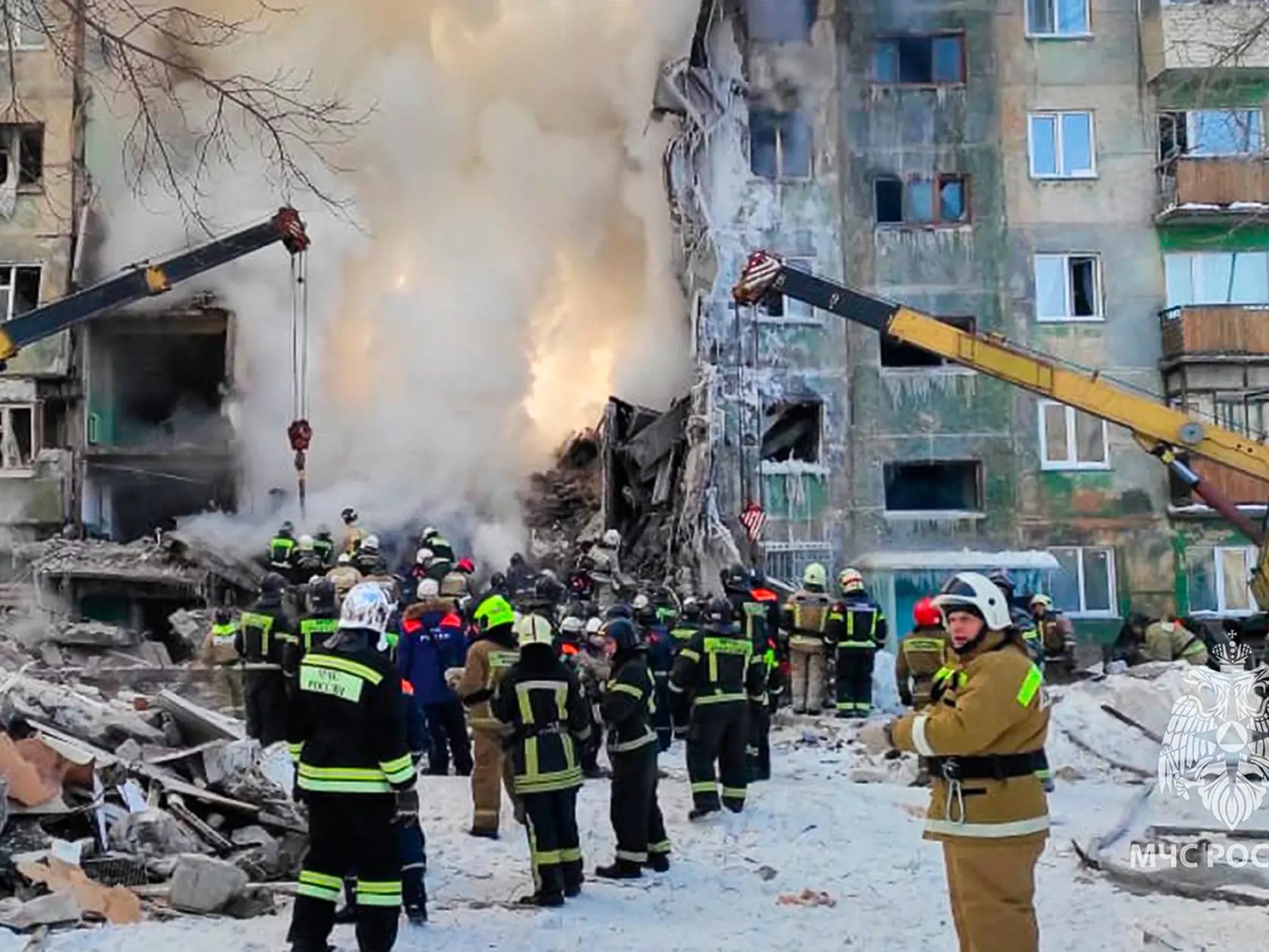 O pár dní to bude už rok od Ruskej invázie na Ukrajinu. Za dlhý čas extrémnych bojov prišlo o život množstvo mužov na oboch stranách. Najnovšie však obleteli svet šokujúce správy. Kremeľ sa totiž rozhodol odškodniť vdovy po padlých vojakoch nie veľmi prívetivým spôsobom. Daroval im počas zimy okázalé kožuchy.