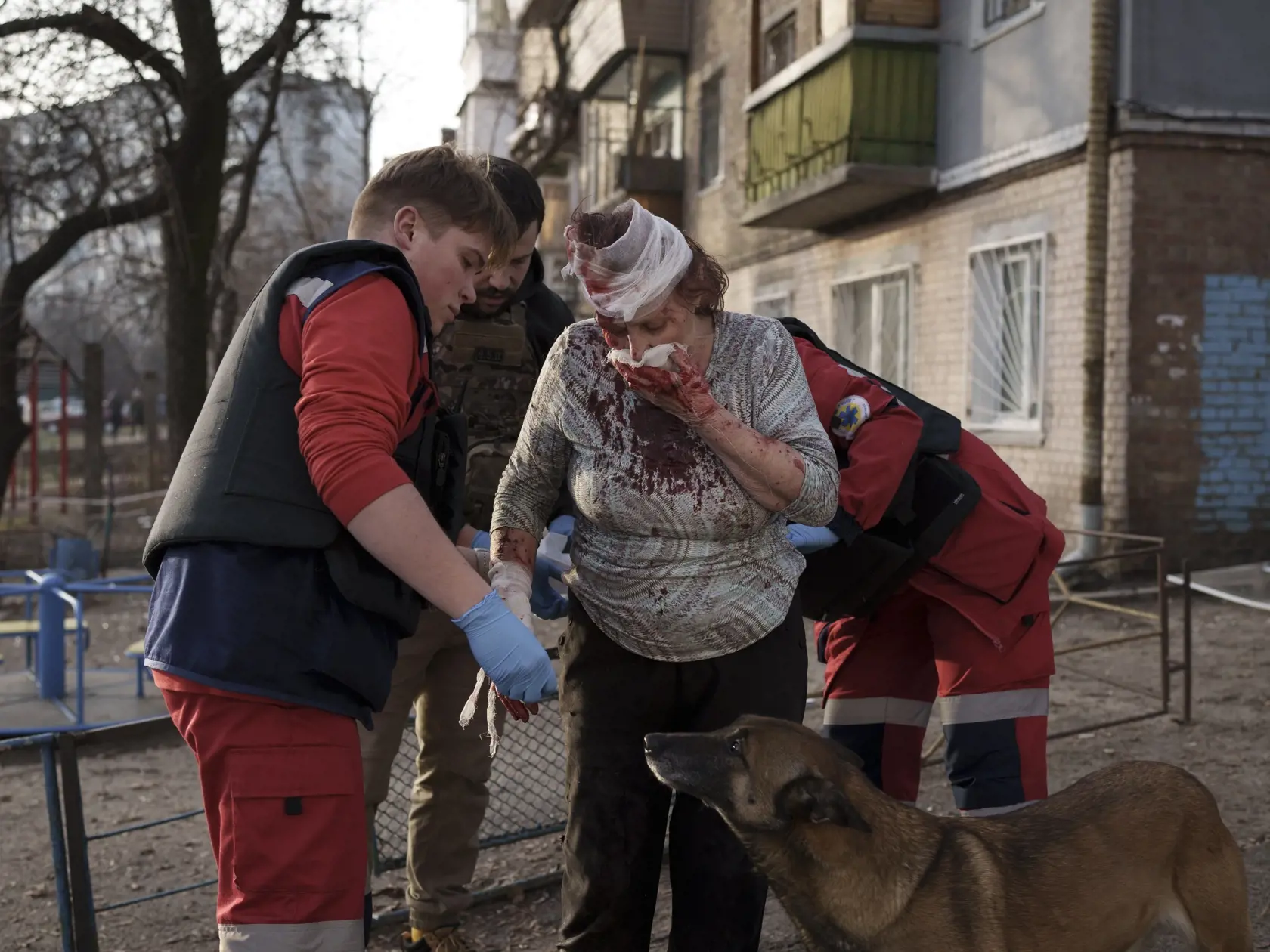 Ruská invázia na Ukrajine trvá takmer. Počas vojny bolo zabitých tisíce vojakov na oboch stranách. Najnovšie sa Kremeľ rozhodol odškodniť vdovy po vojakoch veľmi zvláštnym spôsobom.