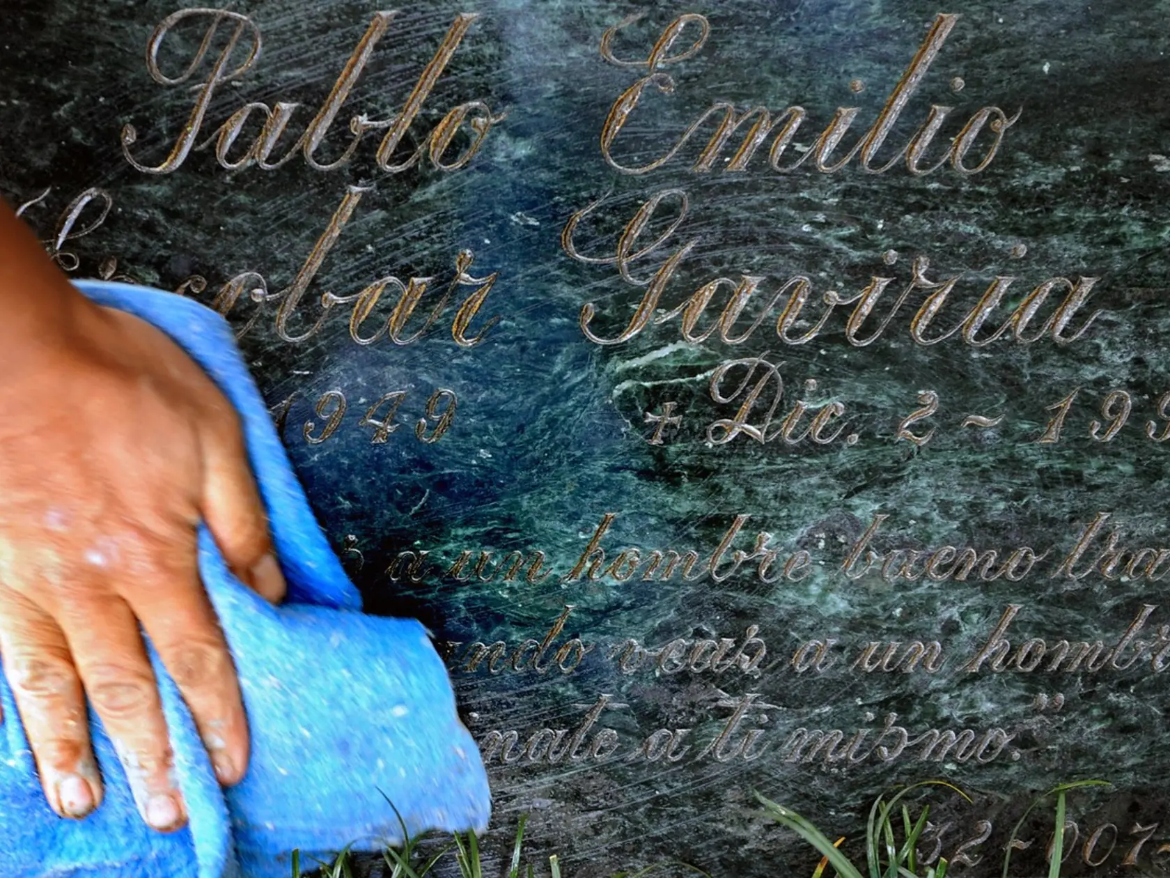 Jeho hrob sa nachádza v meste Itagüí južne od Medellína.