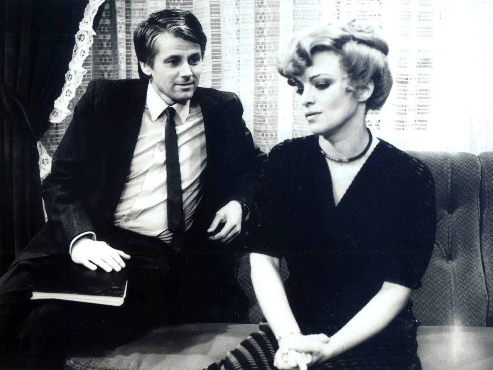 Veľký prípad (1984): V televíznej inscenácii Ida Rapaičová s kolegom Emilom Horváthom.
