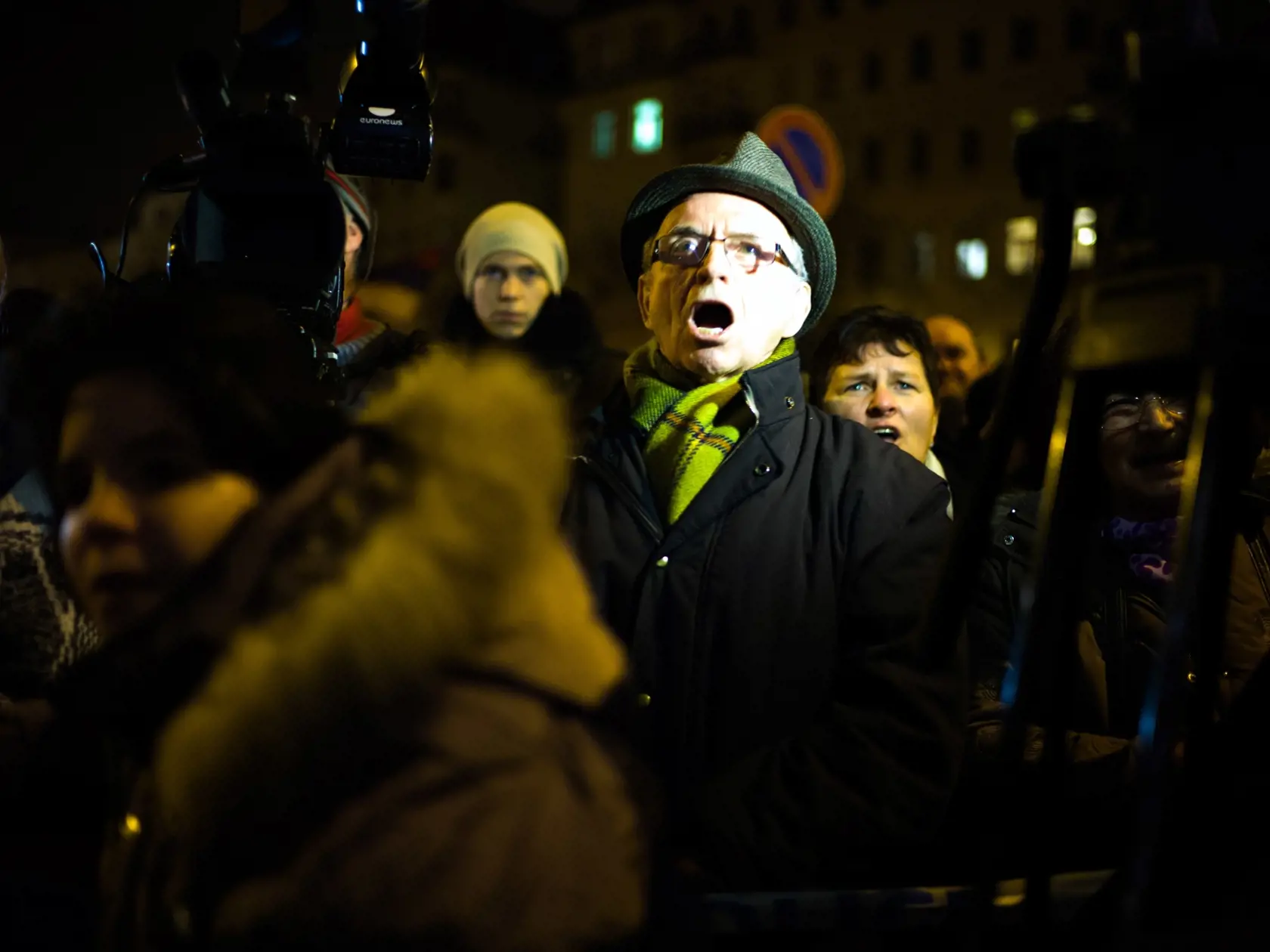 Na protest proti korupčným kauzám, klamstvu, ale aj proti úsporným opatreniam vlády maďarského premiéra Viktora Orbána sa v Maďarsku konajú veľké demonštrácie.