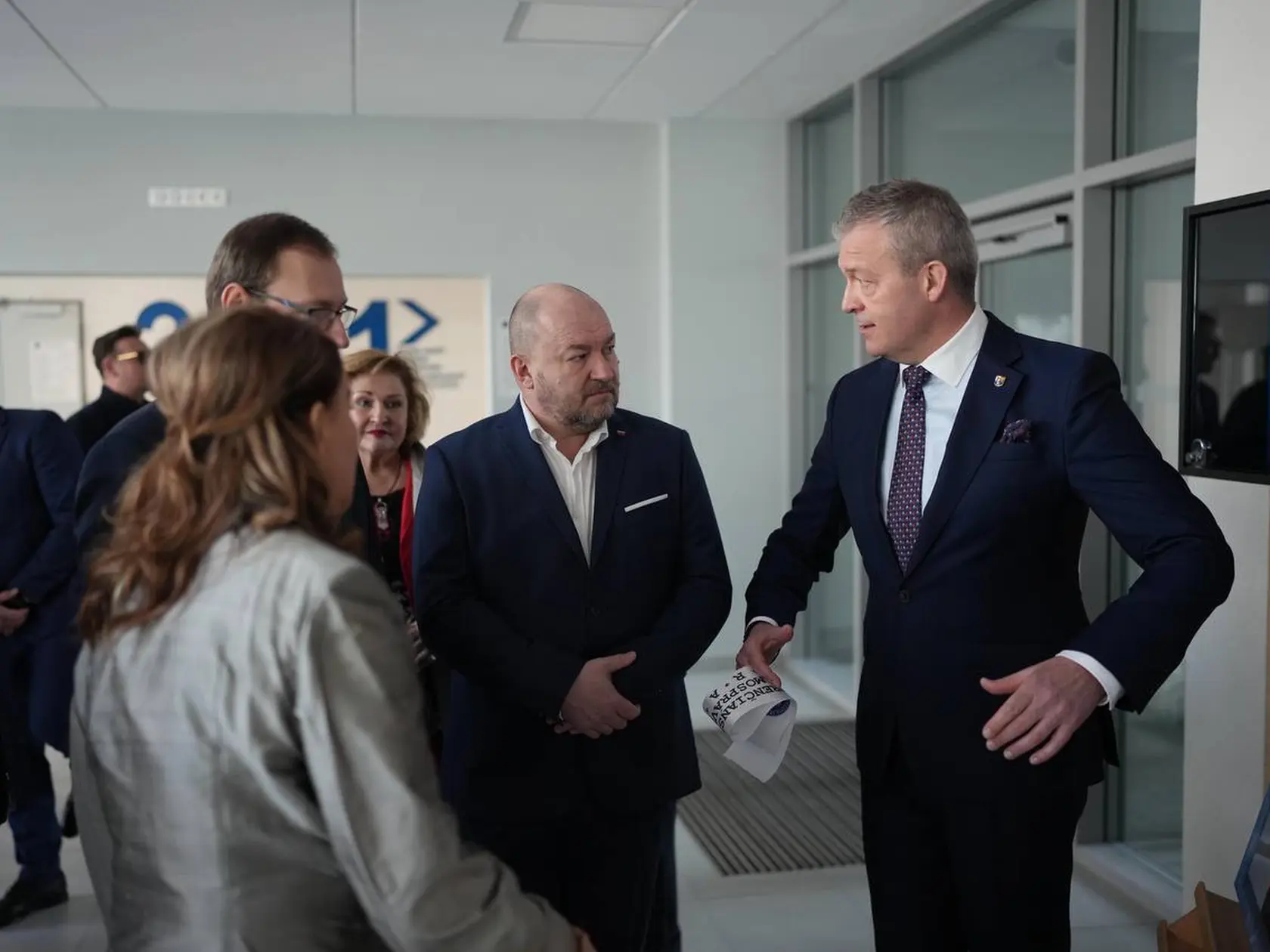 Minister športu otvoril 6. apríla 2025 Regionálnu hokejovú akadémiu v Trenčíne. Podujatia sa zúčastnili zástupcovia regiónu na čele so županom Trenčianskeho samosprávného kraja Jaroslavom Baškom (Smer)  a prišla aj bývalá hviezda NHL Miroslav Šatan a samozrejme i aktívni športovci.