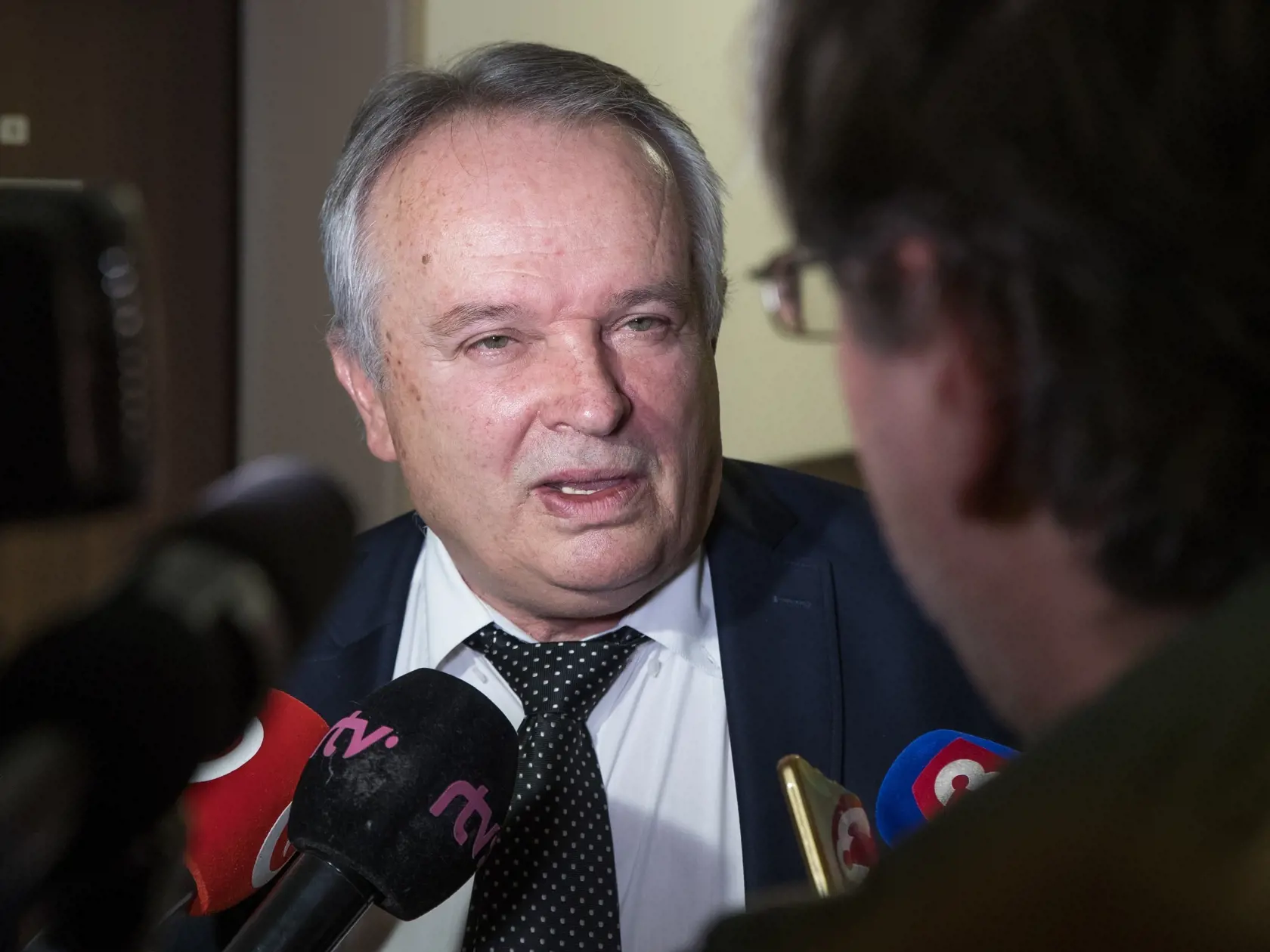 Prezident SR Andrej Kiska vypovedal na Okresnom súde v Poprade vo veci sporného pozemku v katastri obce Veľký Slavkov. Na snímke je sudca Miroslav Radačovský.
