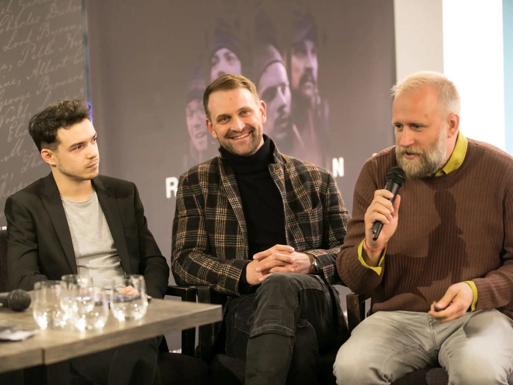 Režisér Peter Bebjak (vpravo) a herec Tomáš Maštalír.