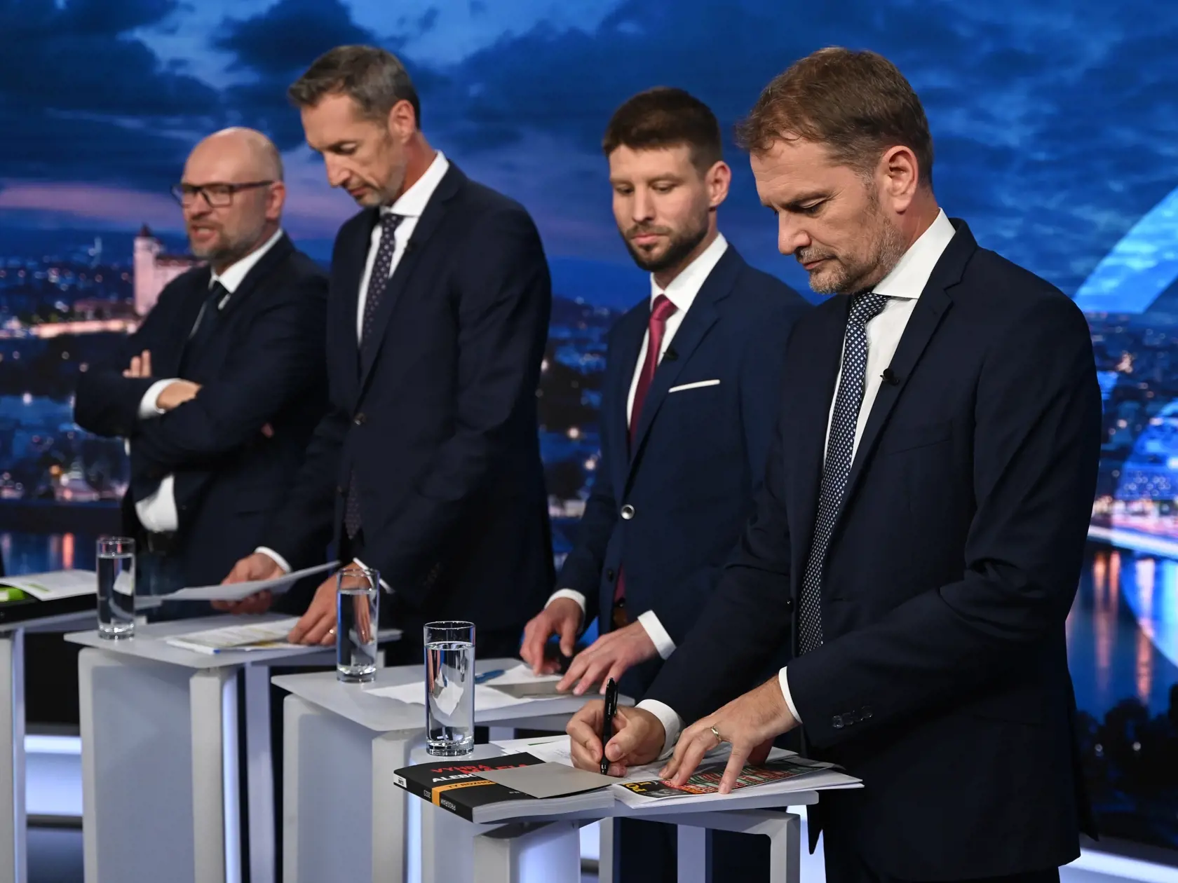 Markíza v pondelok odvysielala predvolebnú debatu, na ktorej sa zúčastnili lídri strán s preferenciami nad 5 percent.