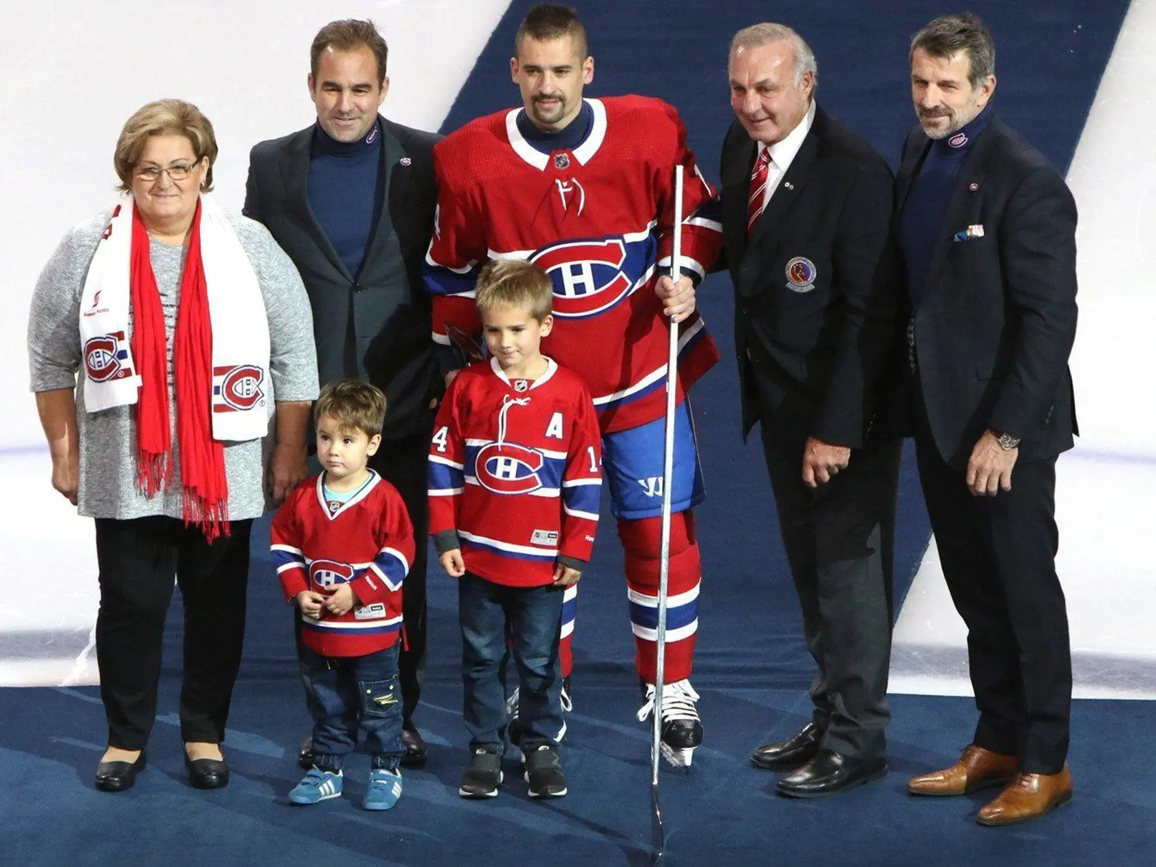 Tomáš Plekanec so synmi Matyášom a Adamom a mamou