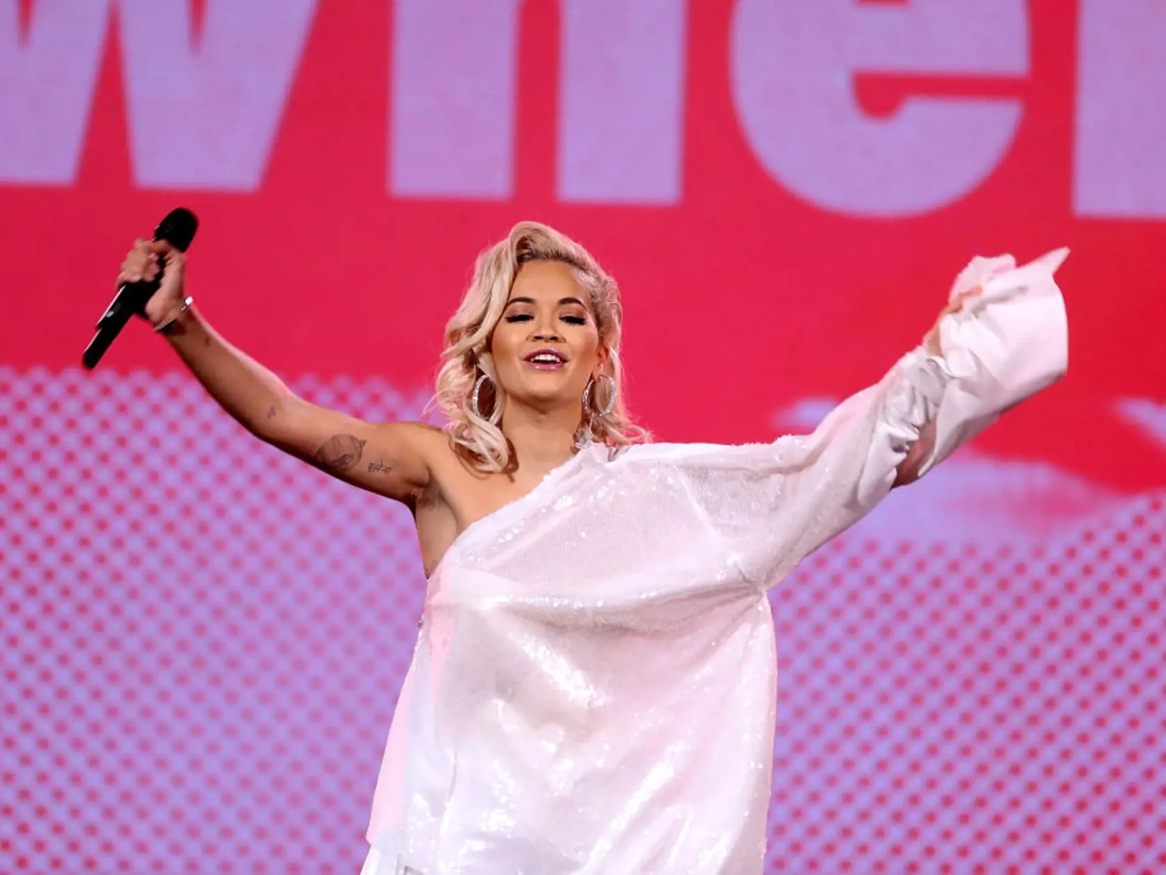 LONDON, ENGLAND - OCTOBER 30:  Rita Ora performs on stage during Westfield London's 10th anniversary celebrations at Westfield White City on October 30, 2018 in London, England.  (Photo by Tim P. Whitby/Tim P. Whitby/Getty Images)