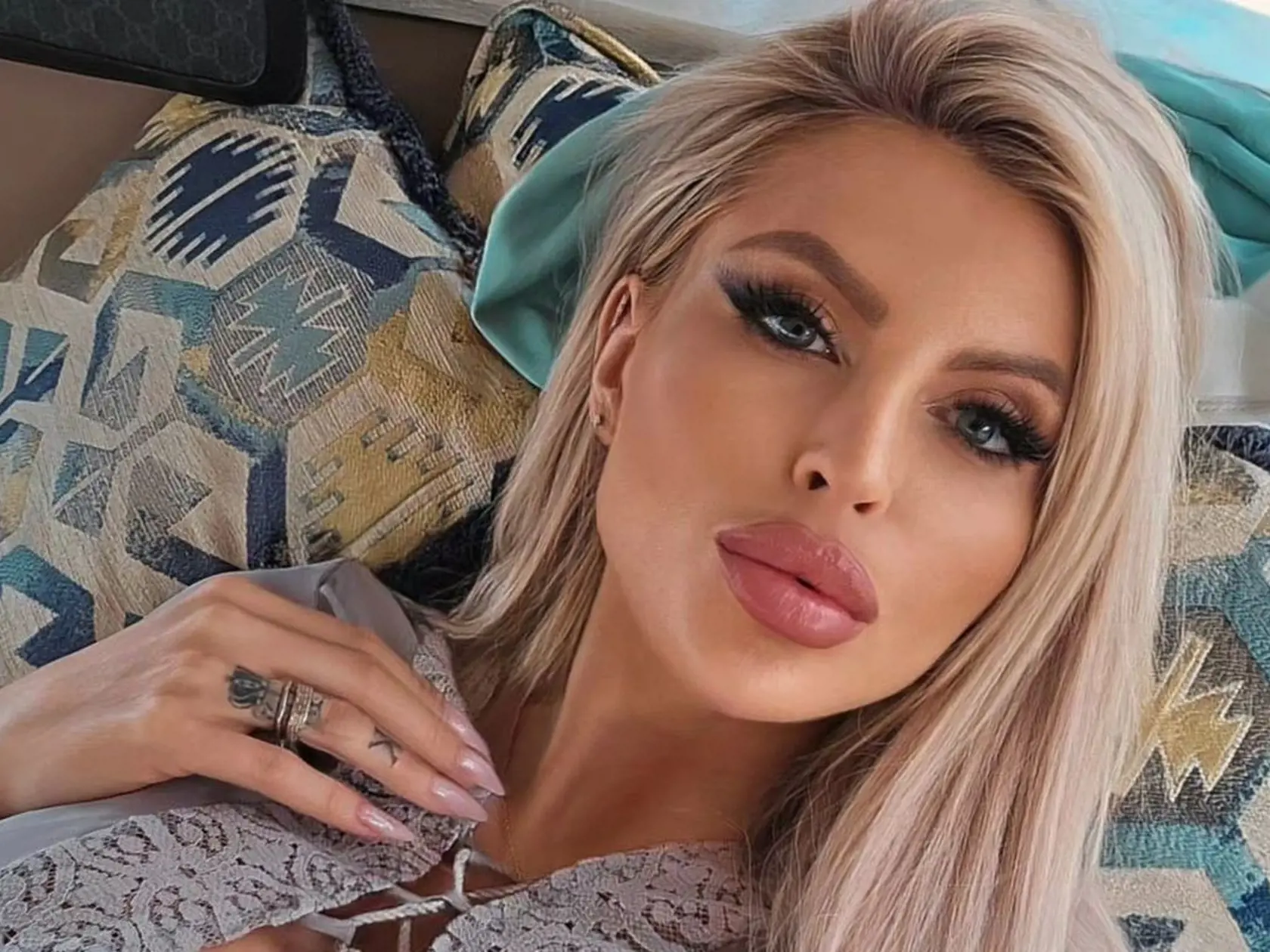 Lela Vémola