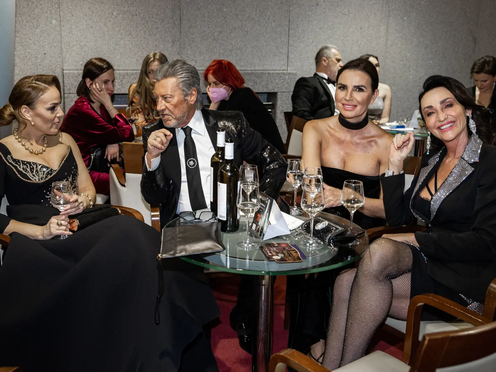 Na snímke Karin Haydu, Juraj Lelkes, Silvia Lakatošová a Sisa Lelkes Sklovská.