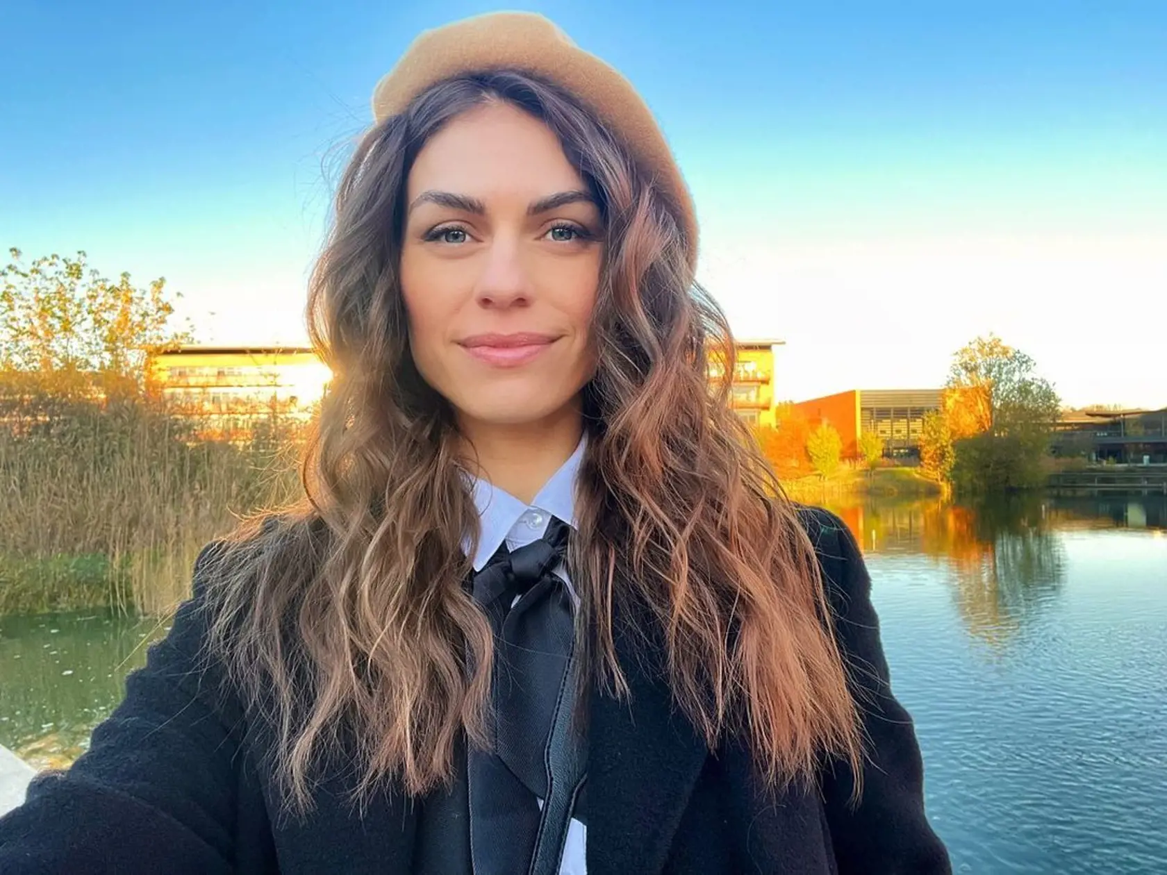 Adriana Novakov vždy dokonale zladená.