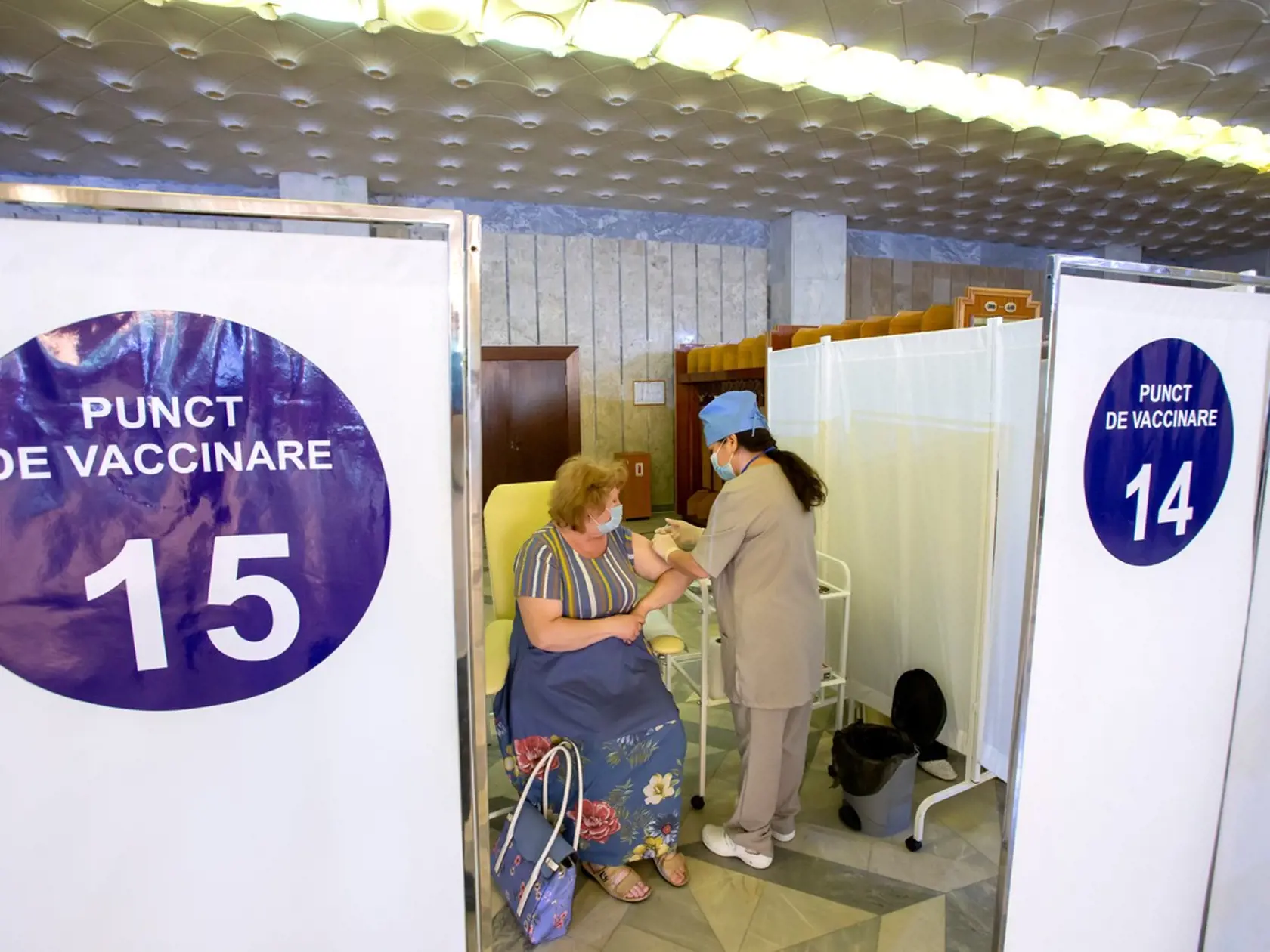 Rusko hlásilo v sobotu 26. júna najvyšší denný prírastok nakazených koronavírusom od začiatku roka - pribudlo 21.600 nových prípadov infikovaných.