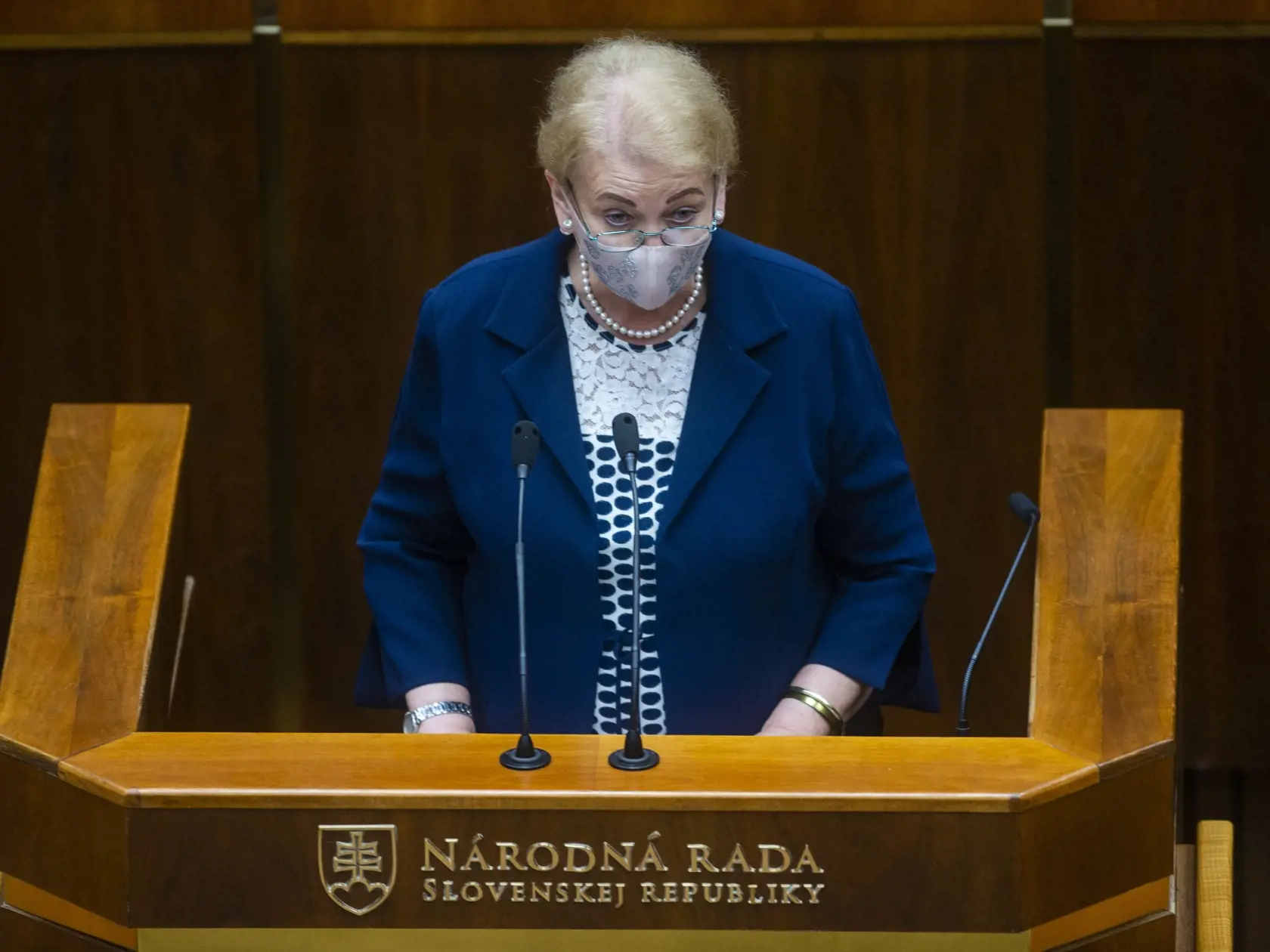 Na snímke poslankyňa NR SR Anna Záborská (OĽaNO) počas rokovania 12. schôdze parlamentu v utorok 29. septembra 2020 v Bratislave. FOTO TASR - Jakub Kotian