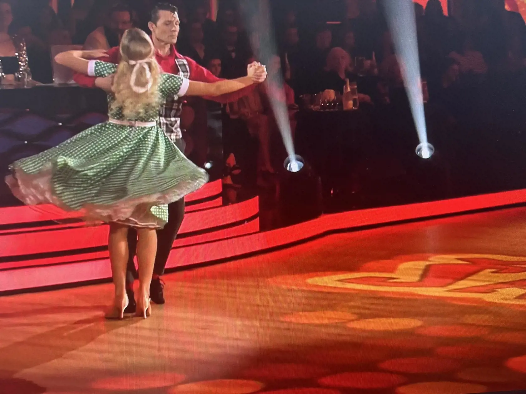 Muzikálové vystúpenie Juraja Loja a Natálie Horváthovej v nedeľnom Let´s Dance.
