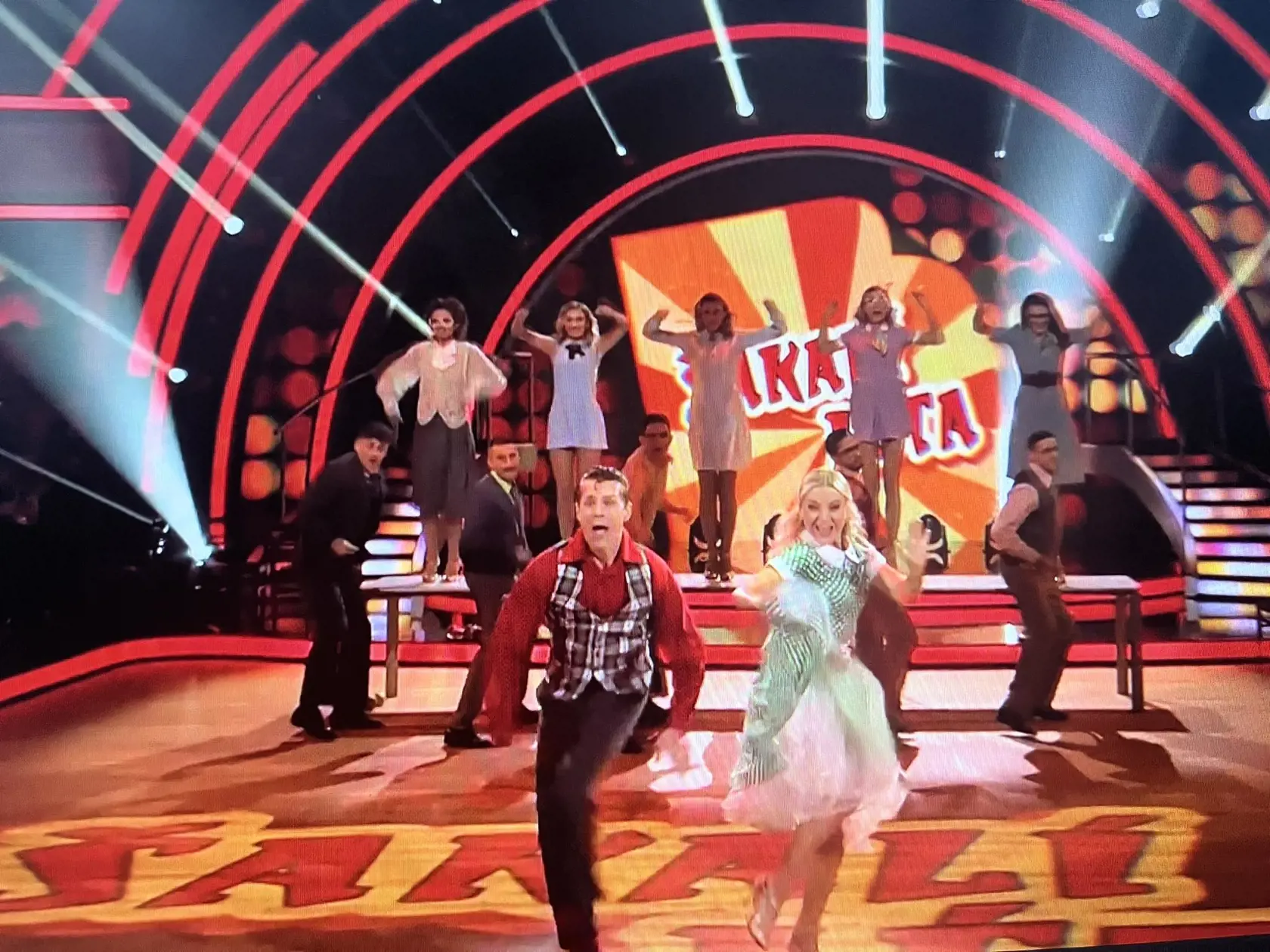 Muzikálové vystúpenie Juraja Loja a Natálie Horváthovej v nedeľnom Let´s Dance.