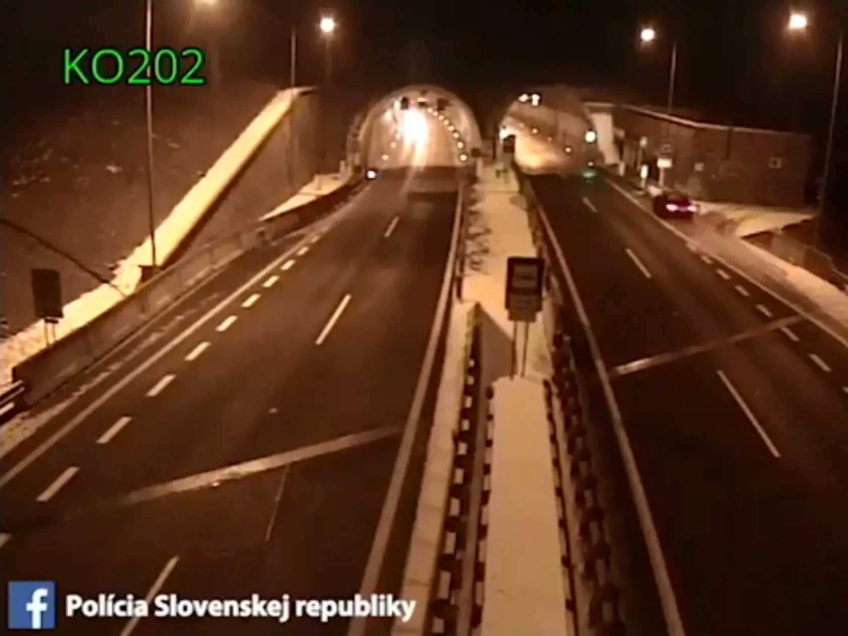 Nehoda v tuneli Borik.