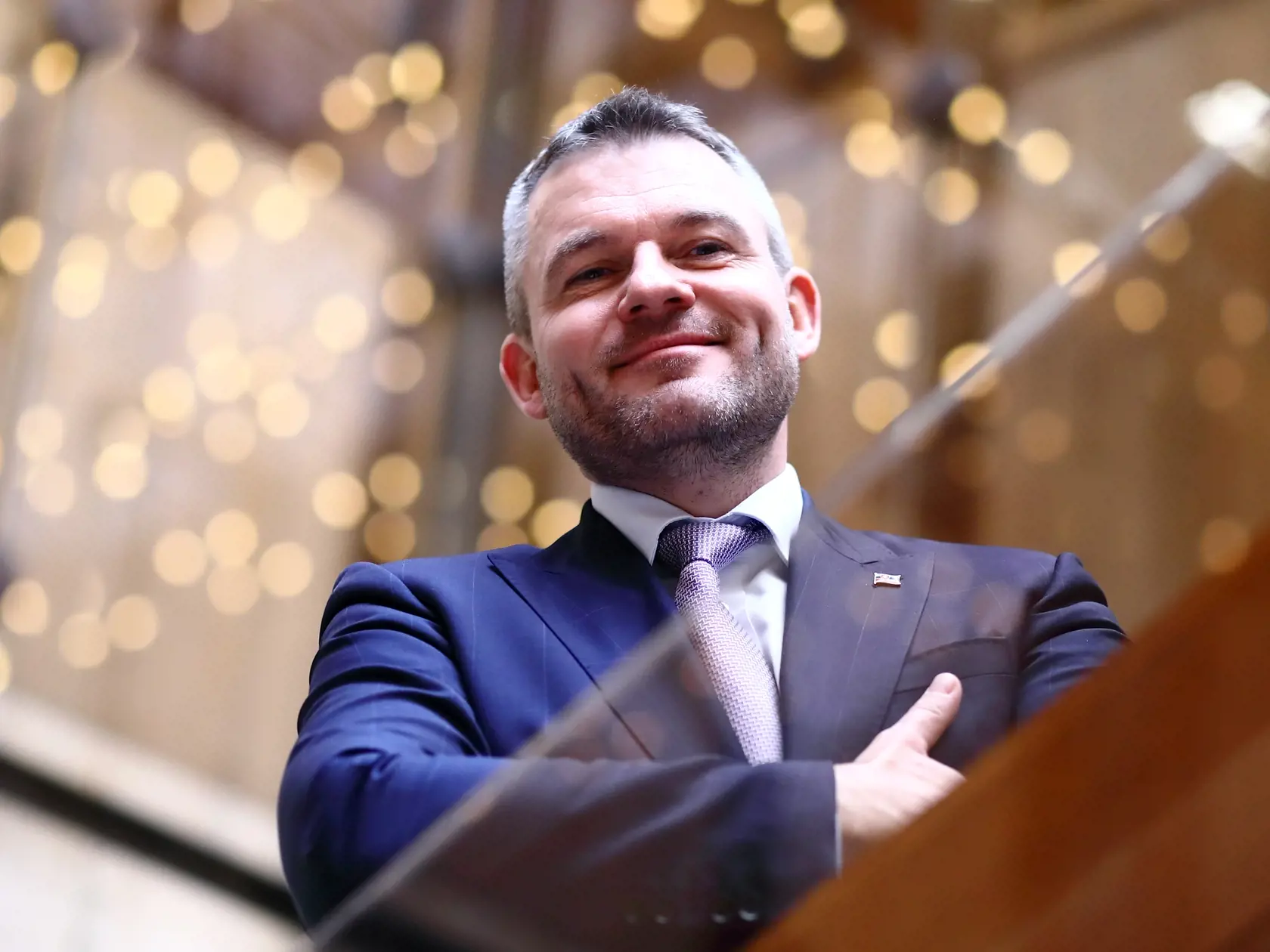 Premiér Peter Pellegrini by mal taktiež vystúpiť so svojim novoročným prejavom. 