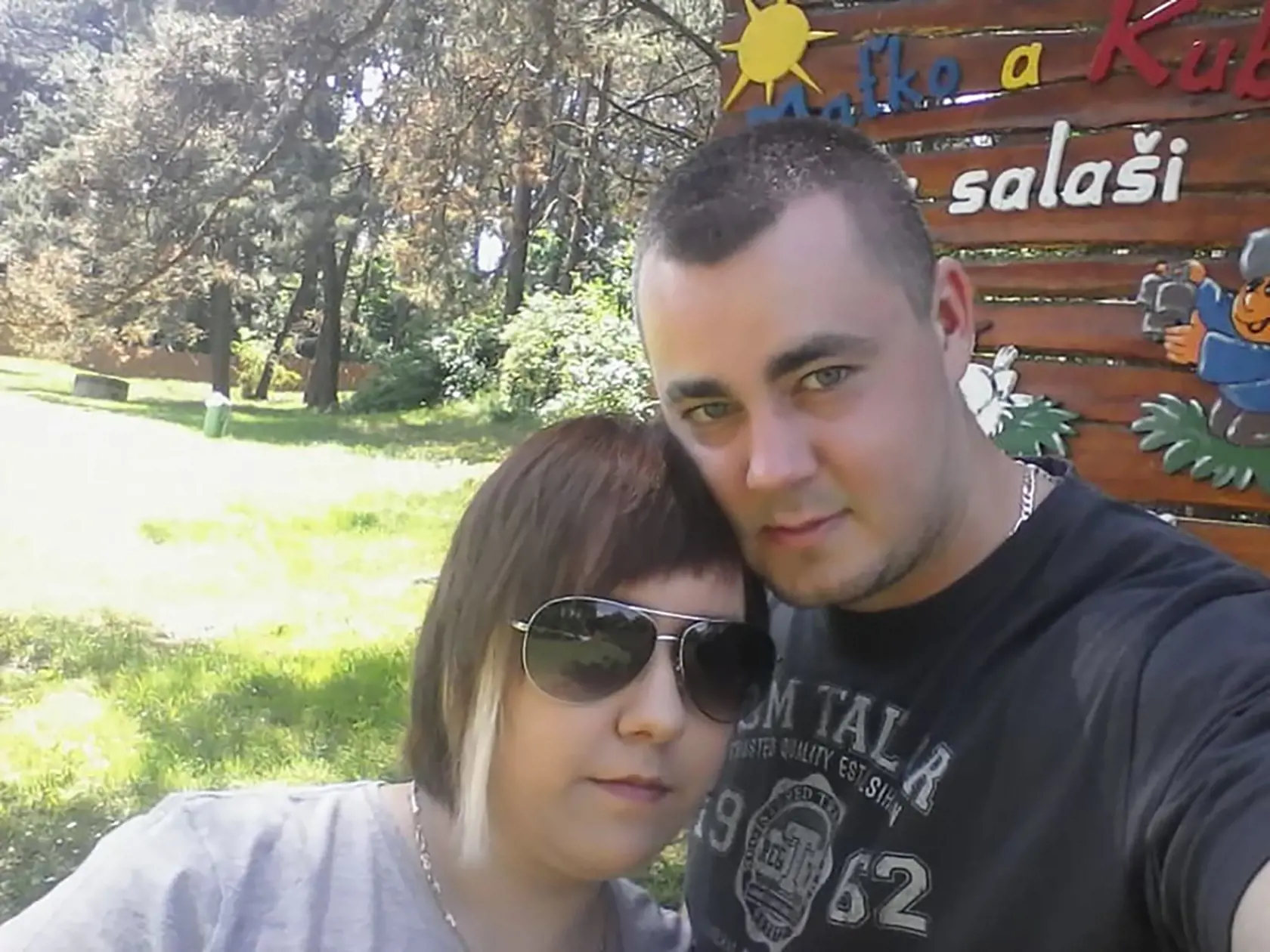 Dvojica: Marek a Saška ešte ako šťastný pár.