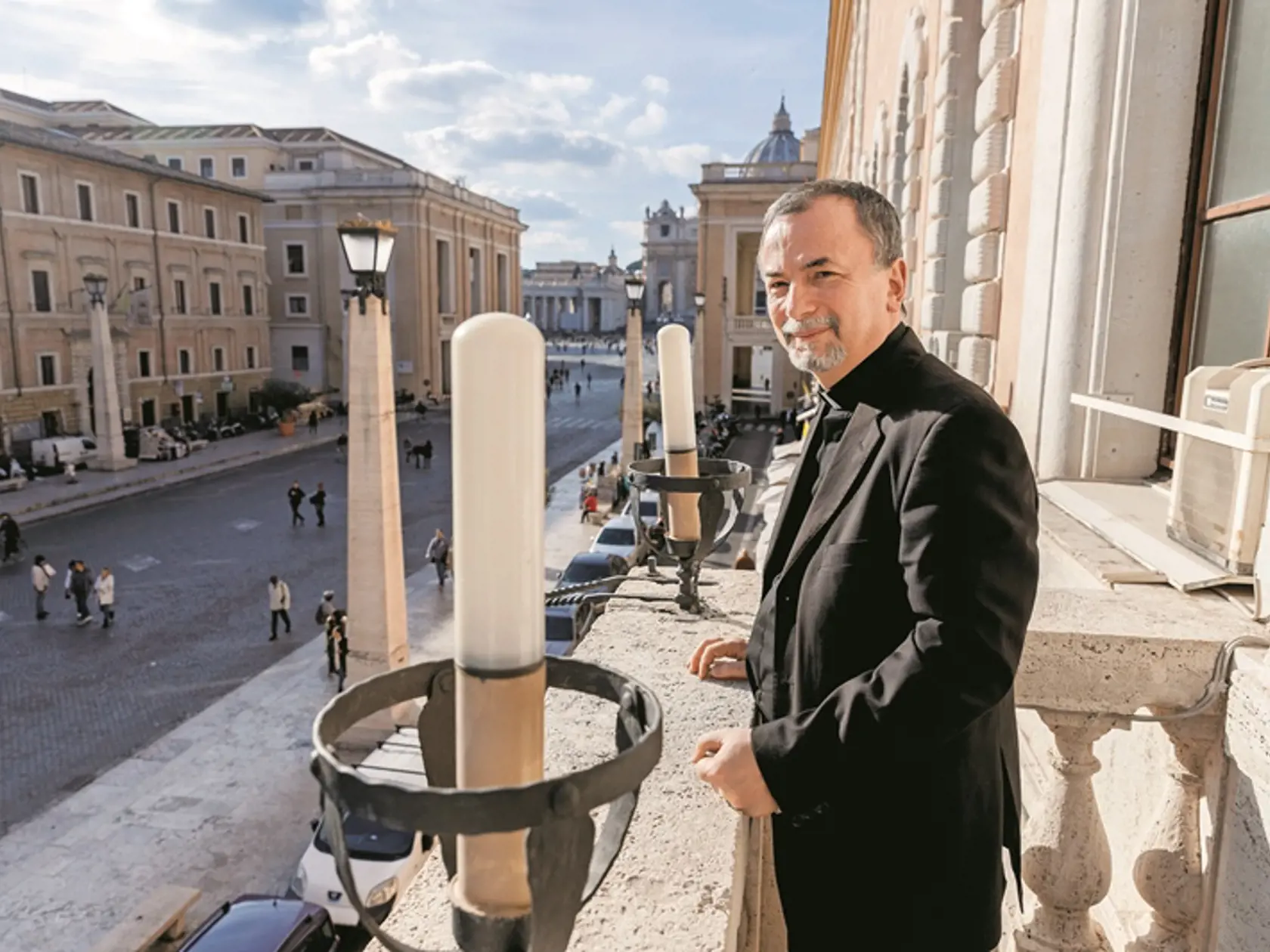 Cyril Vasiľ bol najprv apoštolským administrátorom Košickej eparchie neskôr zasadol na biskupský stolec.