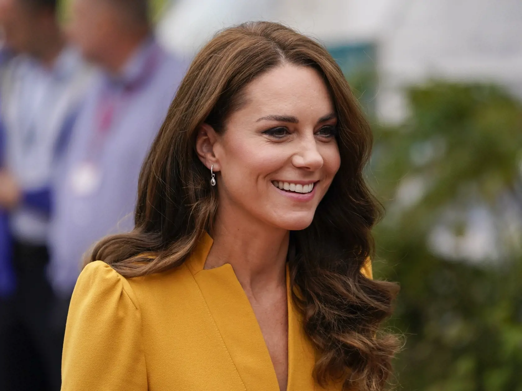 Kate, princezná z Walesu prichádza na návštevu pôrodnice v nemocnici Royal Surrey County Hospital v britskom Guilforde 5. októbra 2022.