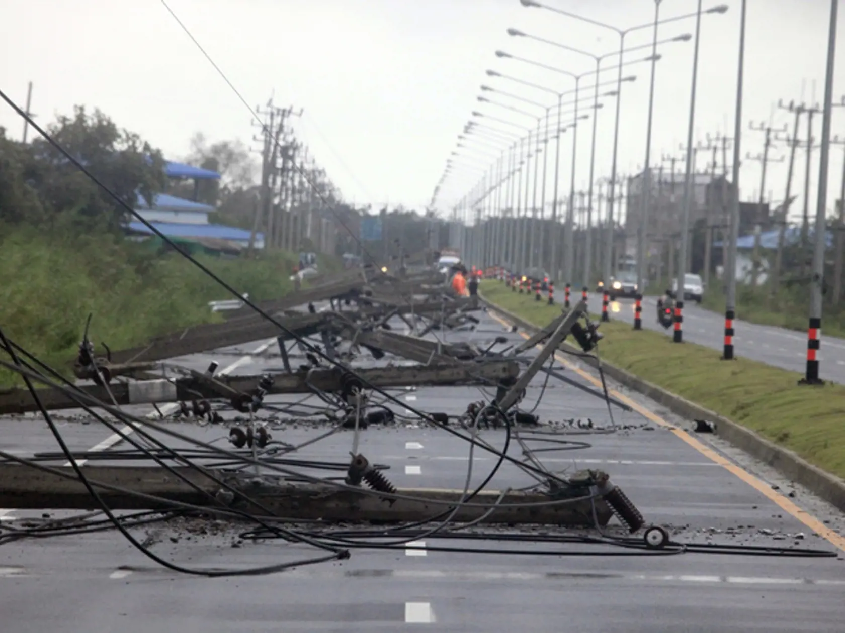 Tropická búrka Pabuk.